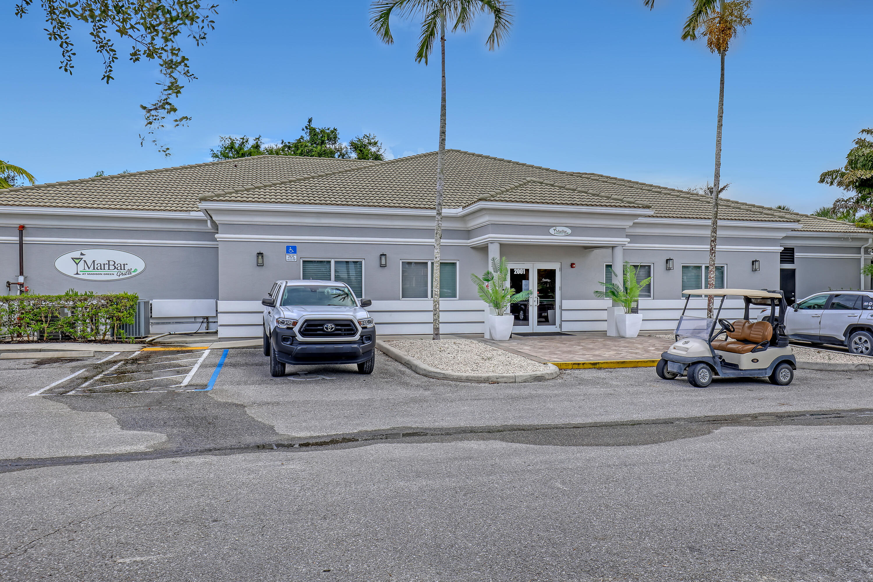 main property photo 78