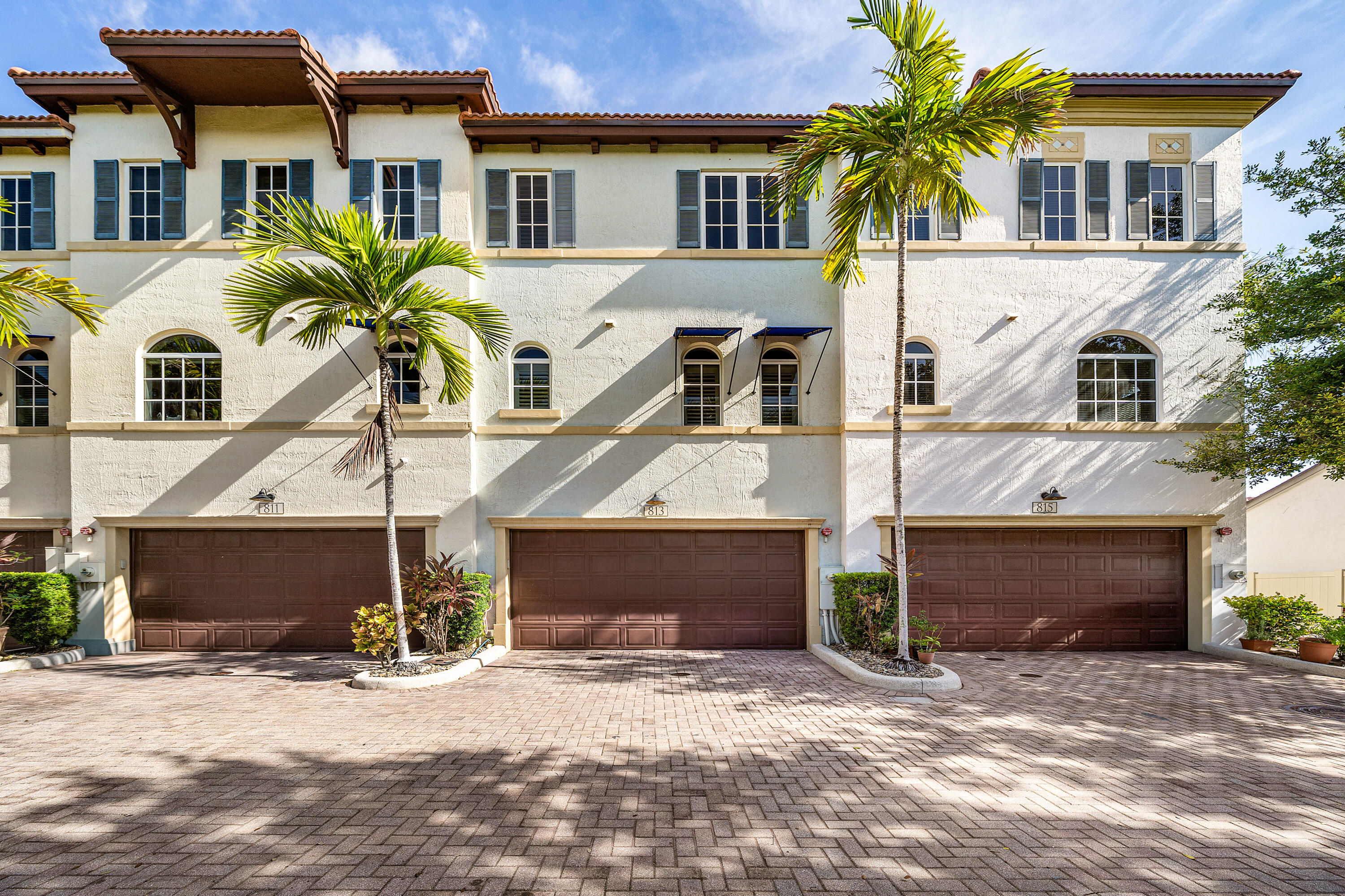 main property photo 25