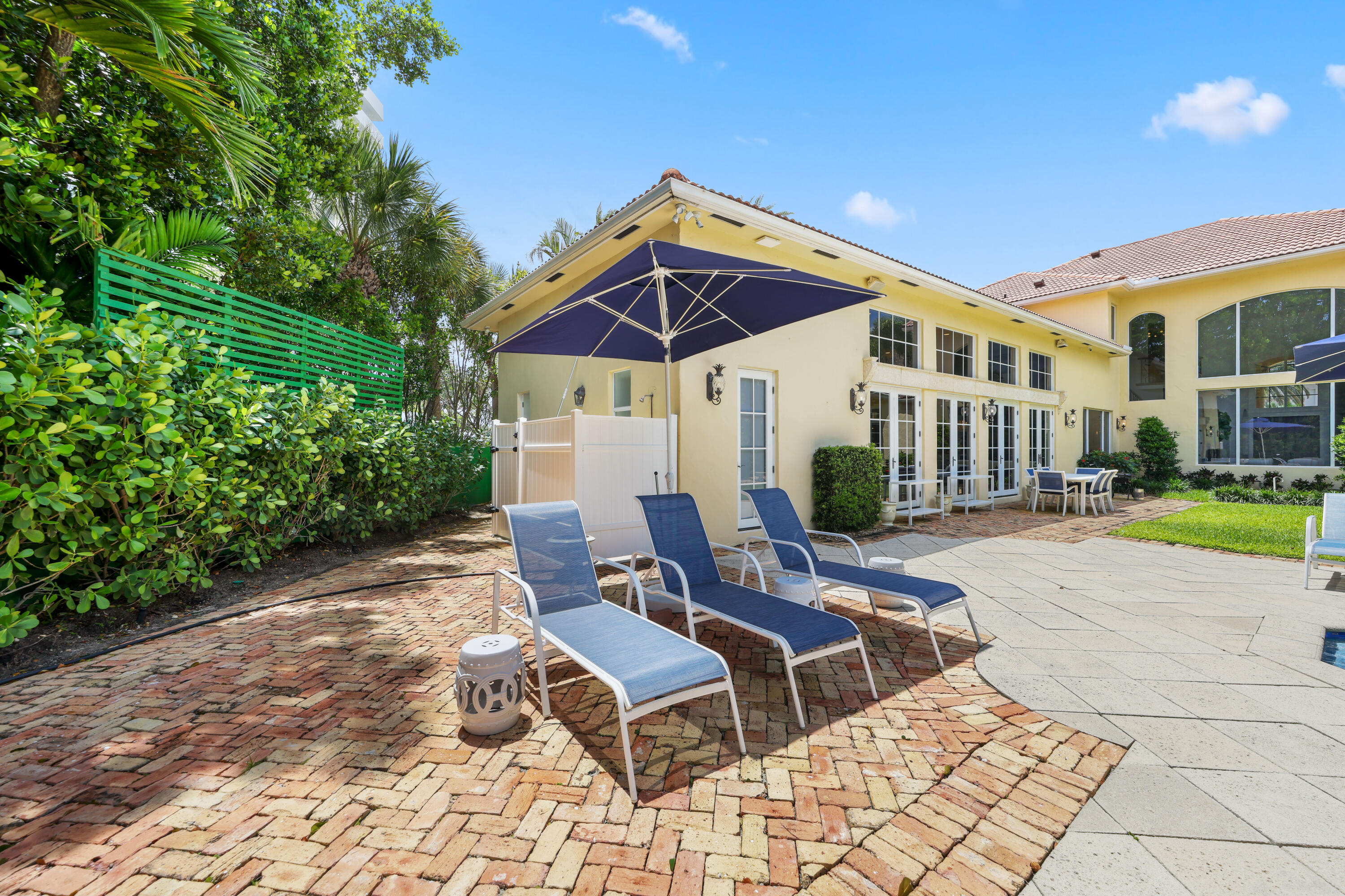 main property photo 50