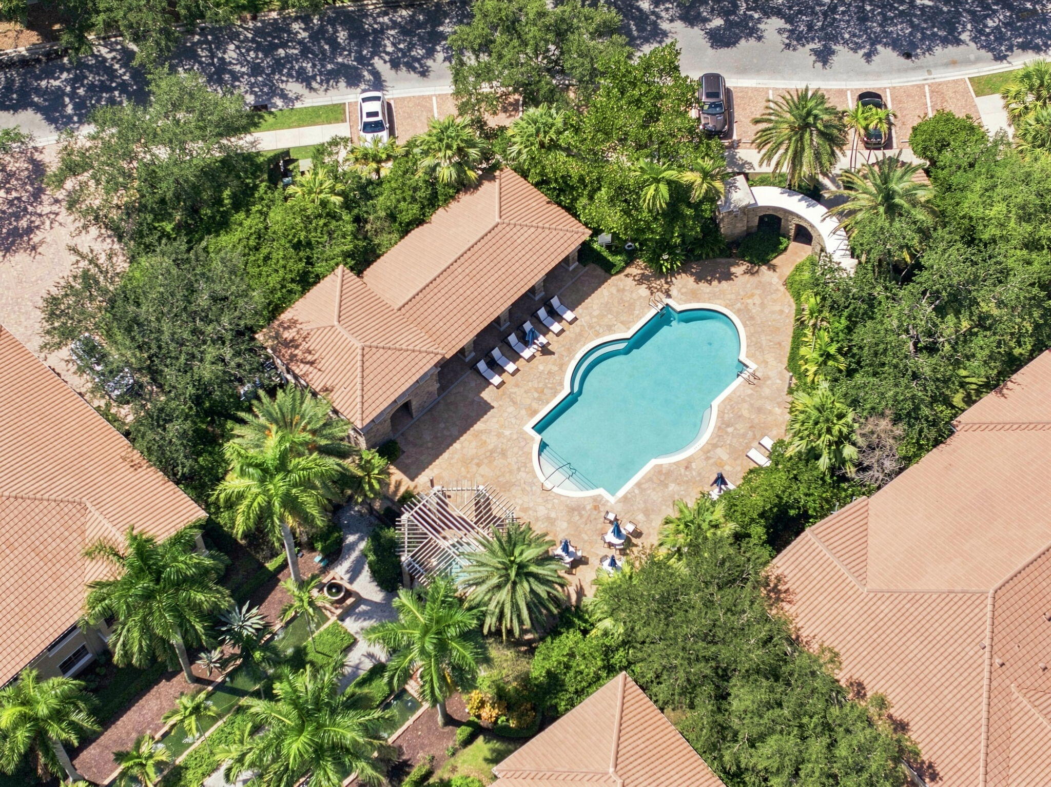 main property photo 48