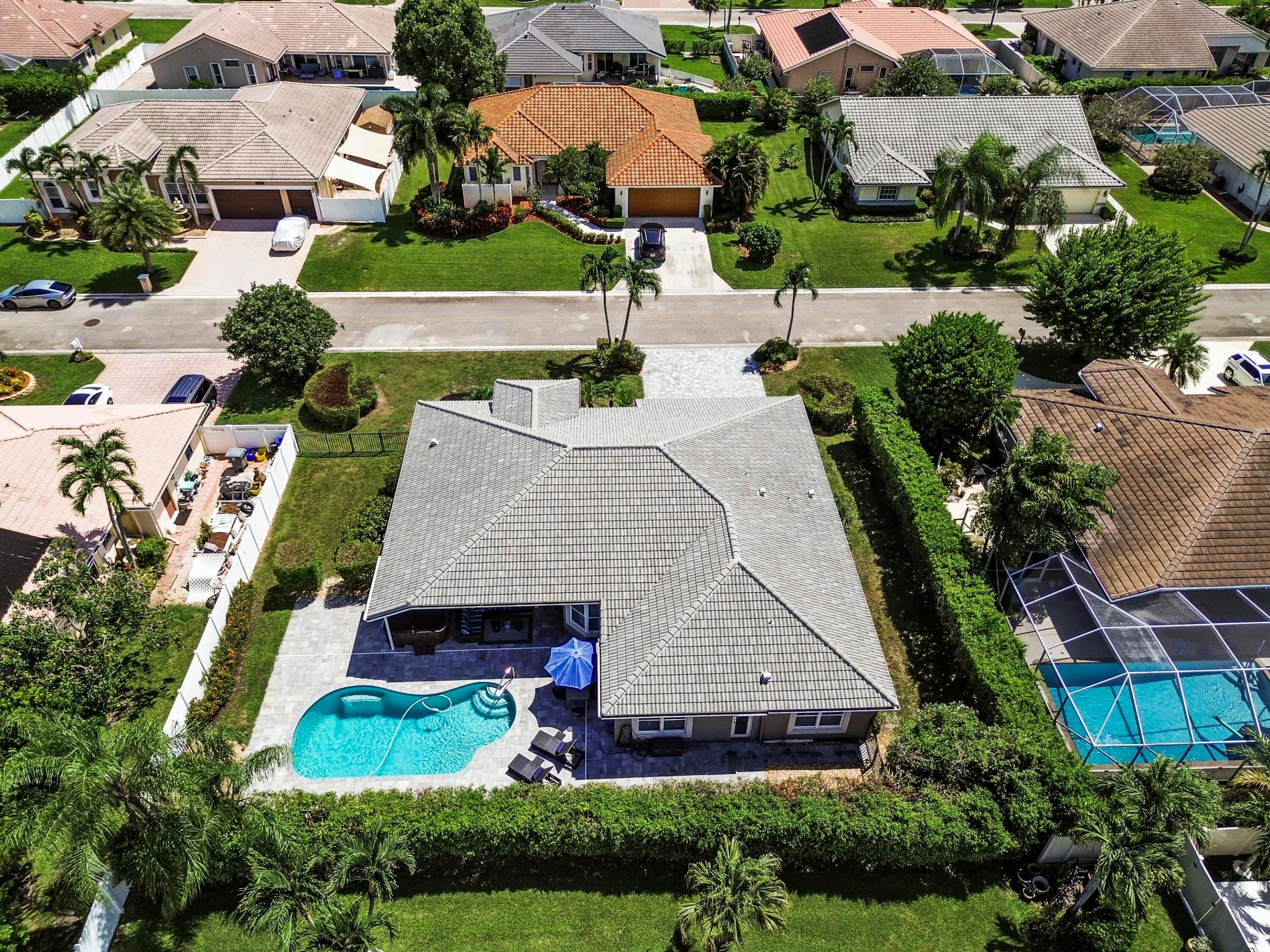 main property photo 41