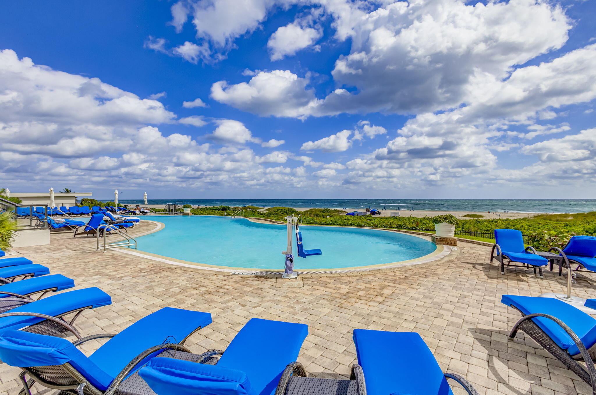 main property photo 70