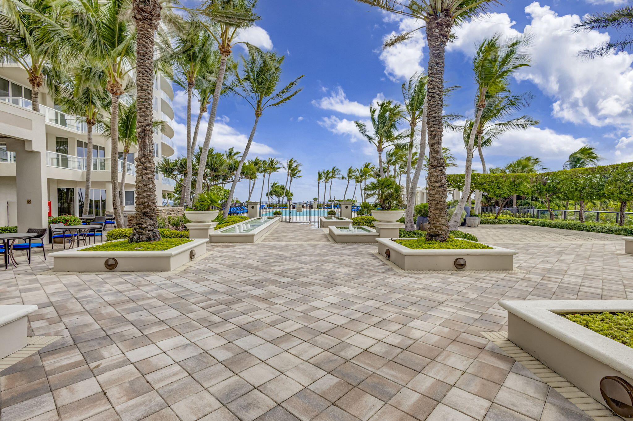main property photo 78