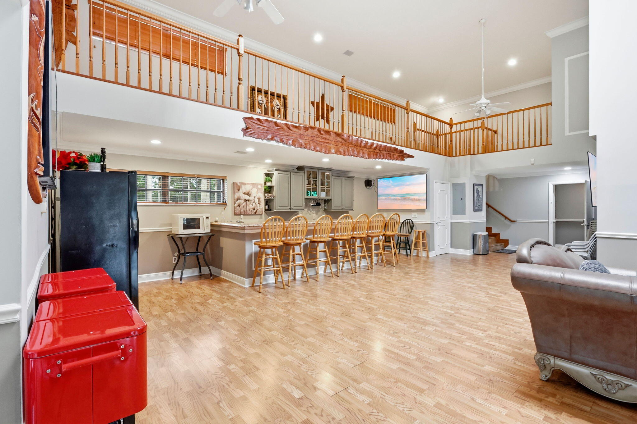 main property photo 76