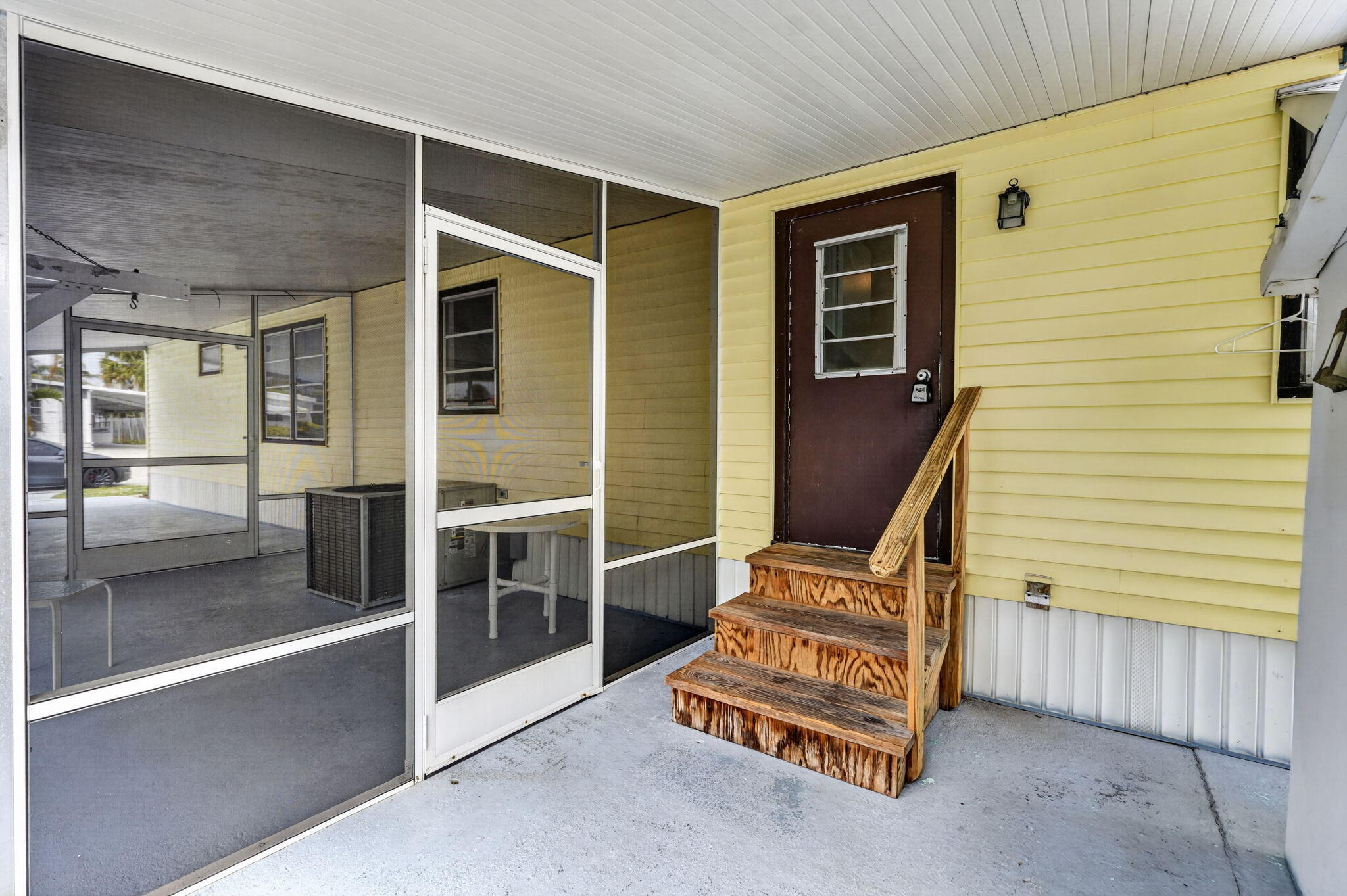 property viewer photo 8