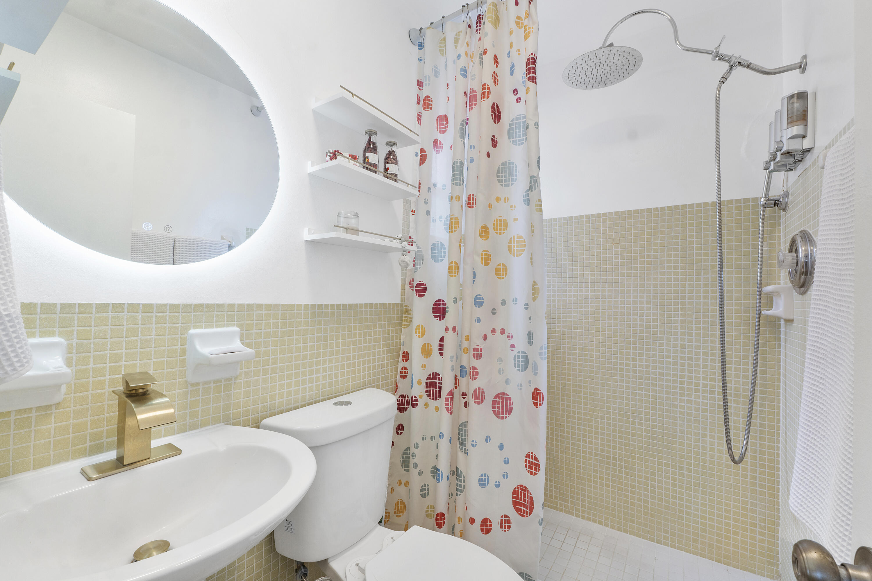main property photo 15