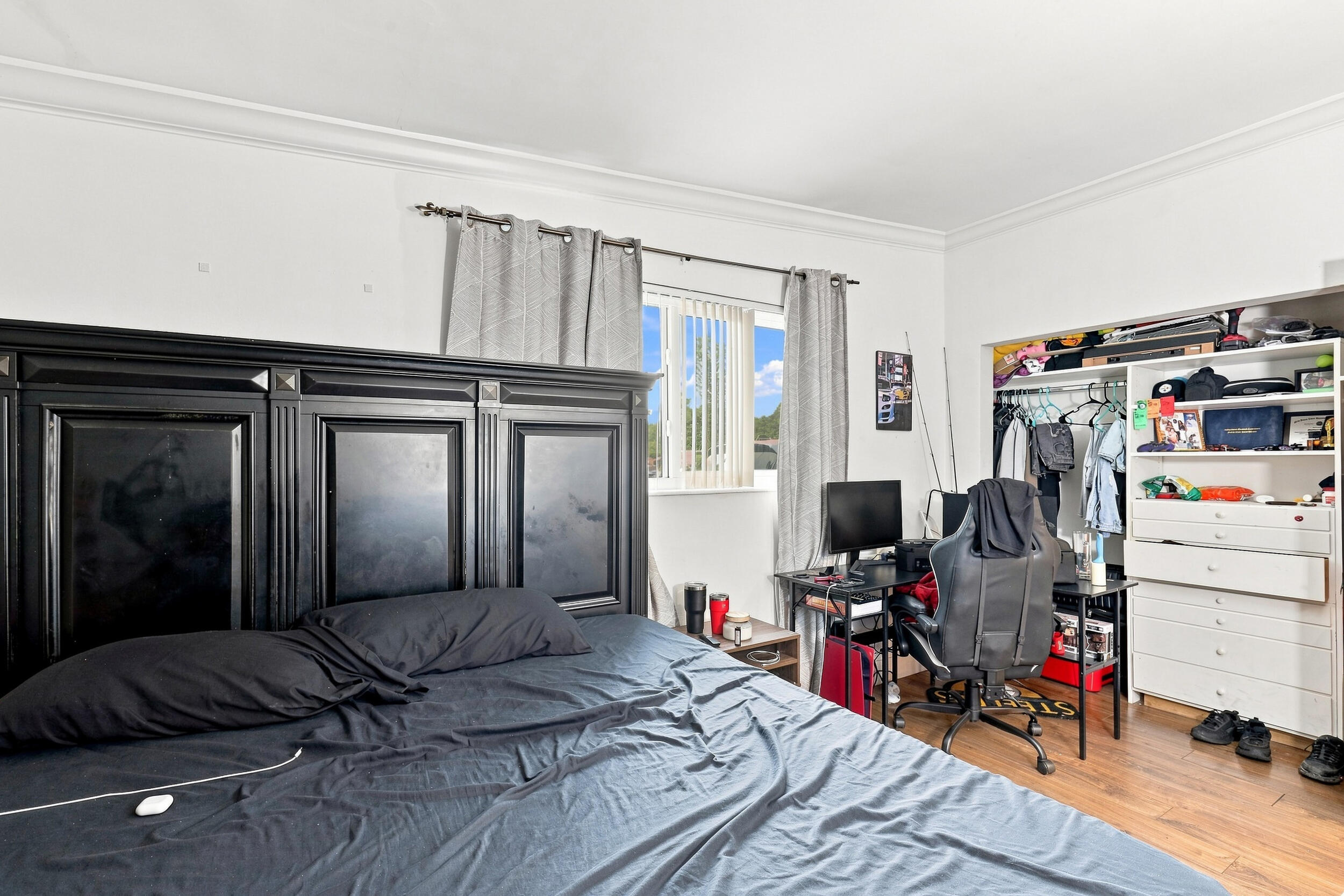 main property photo 33