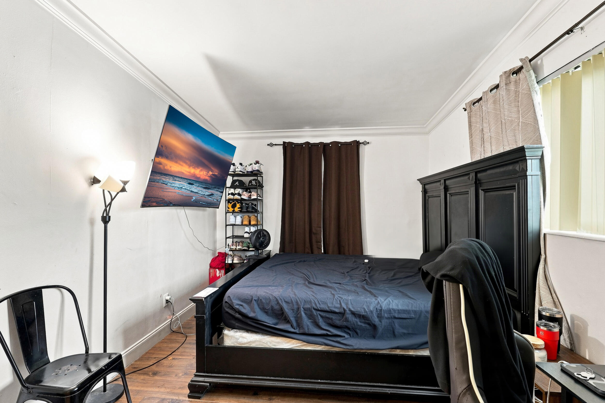 main property photo 34