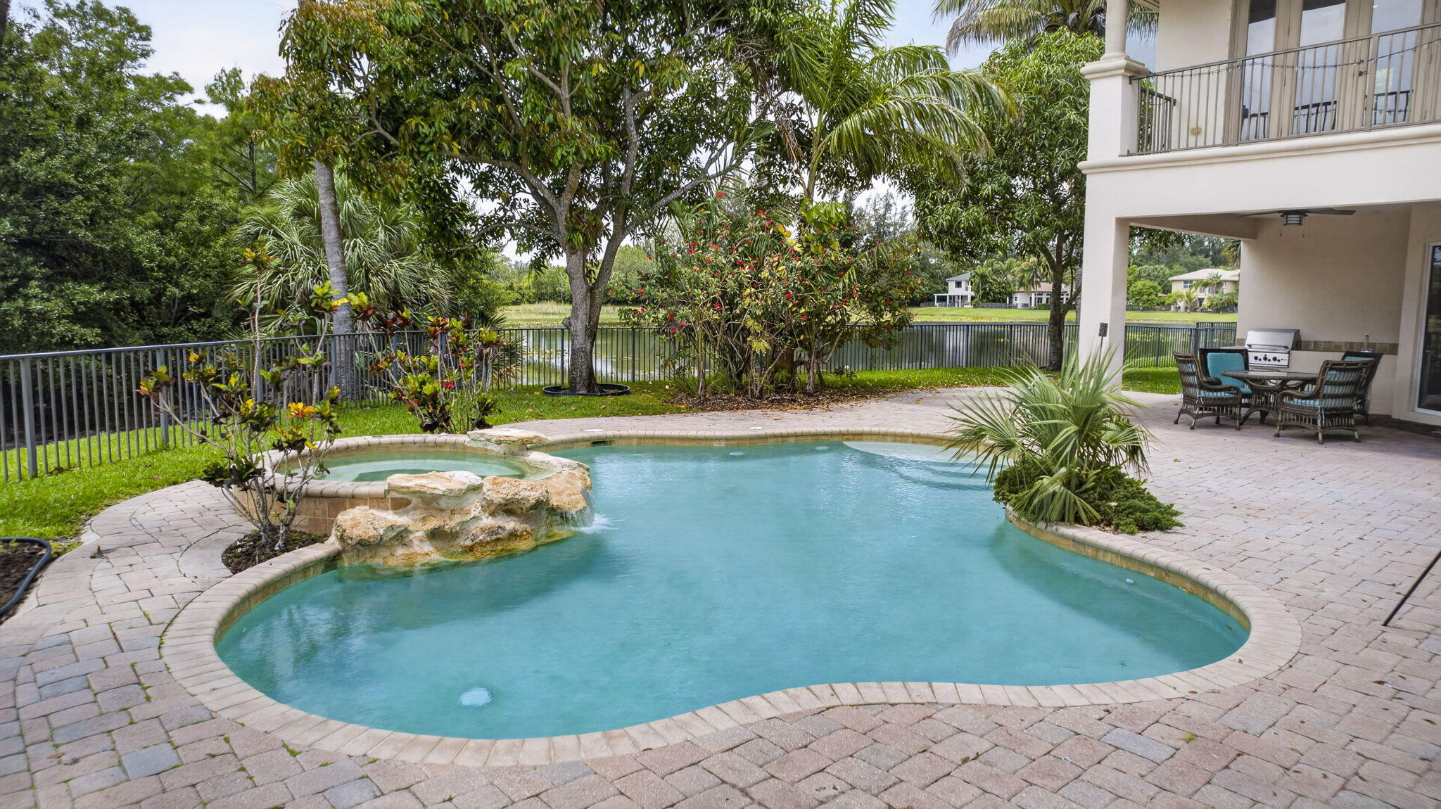 main property photo 49