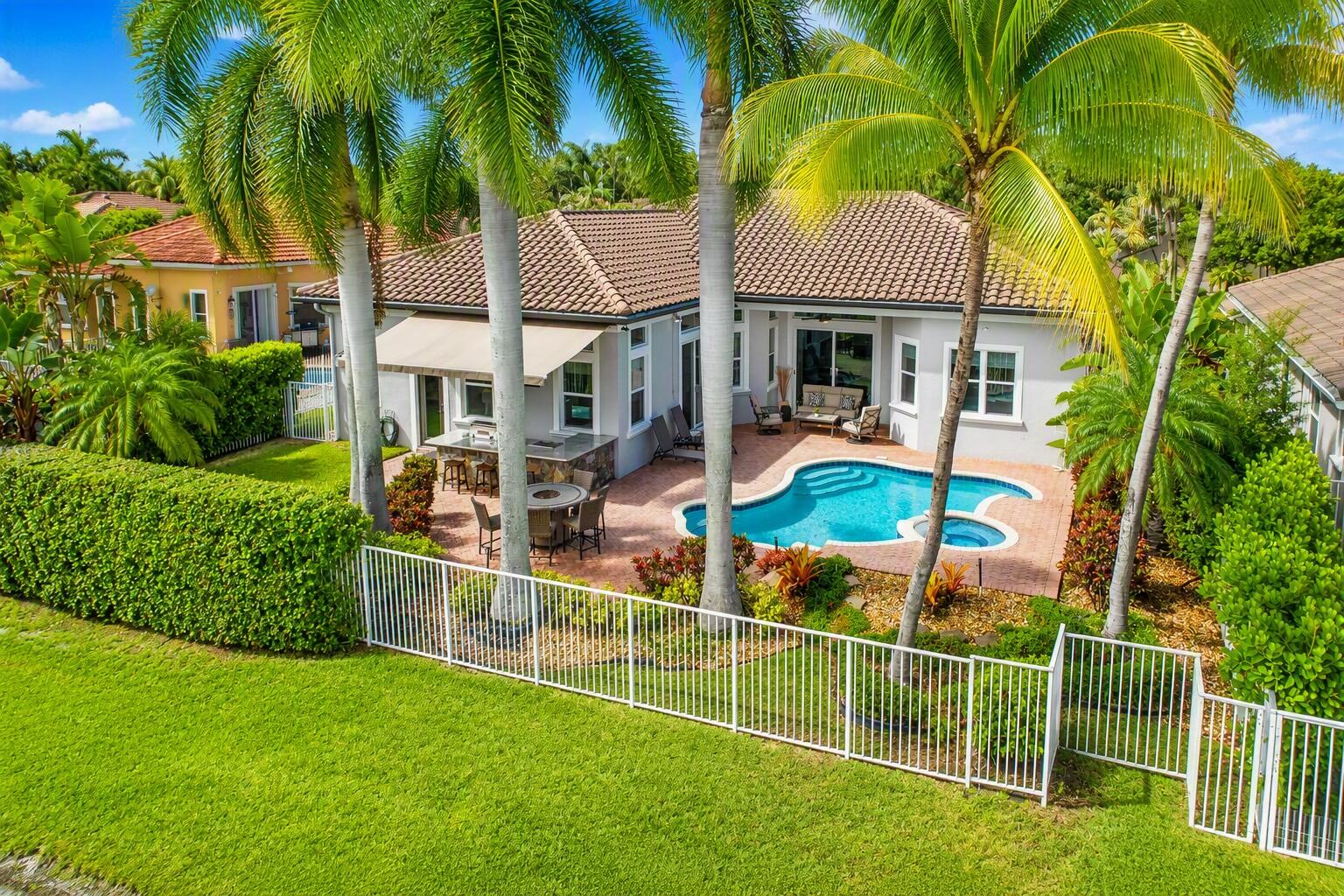 main property photo 58