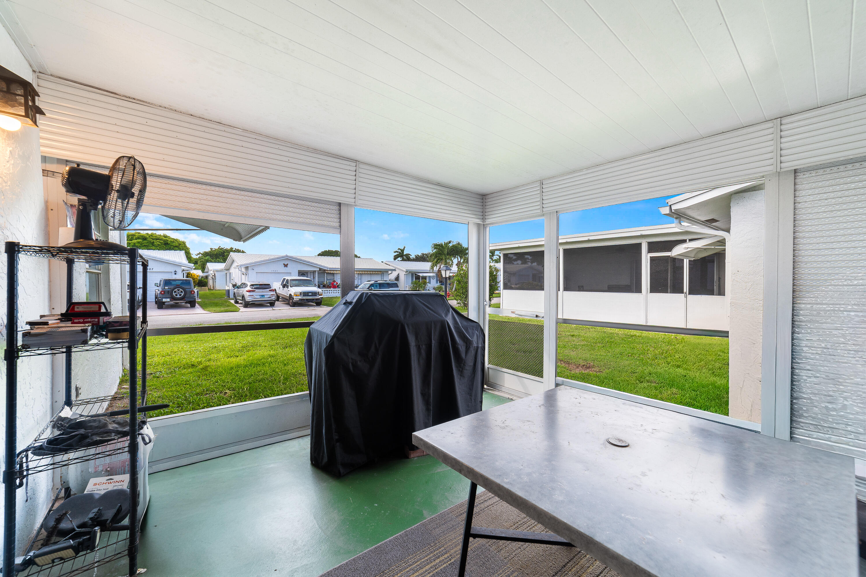 main property photo 22