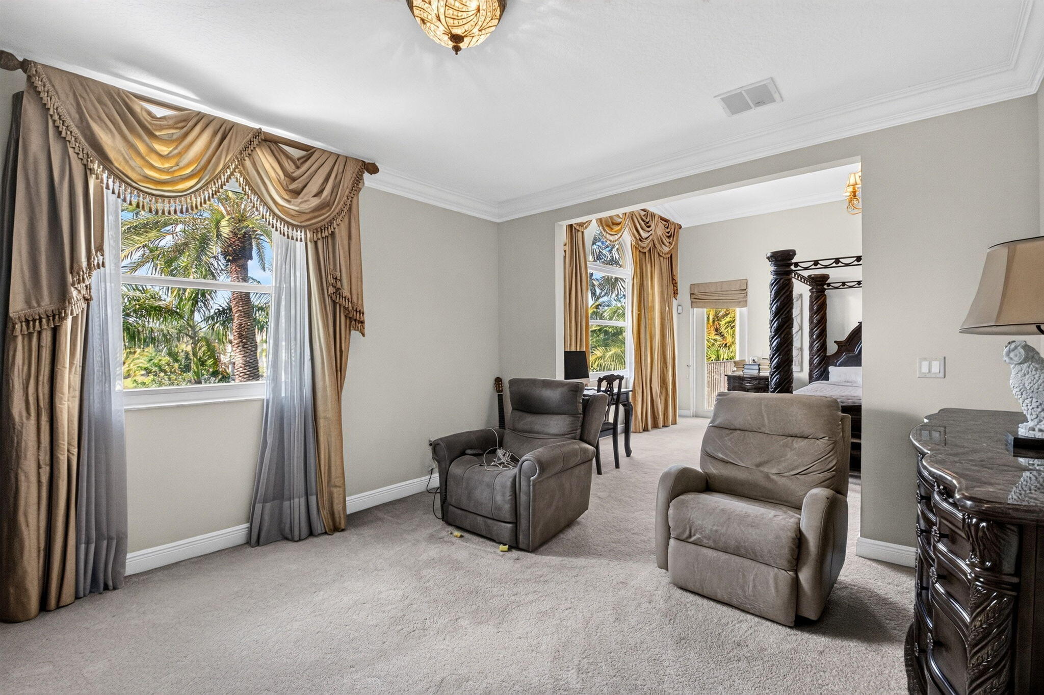 main property photo 51