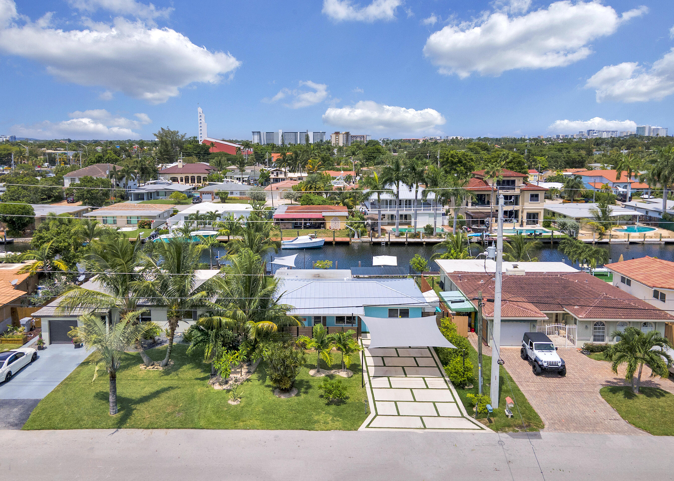 main property photo 36