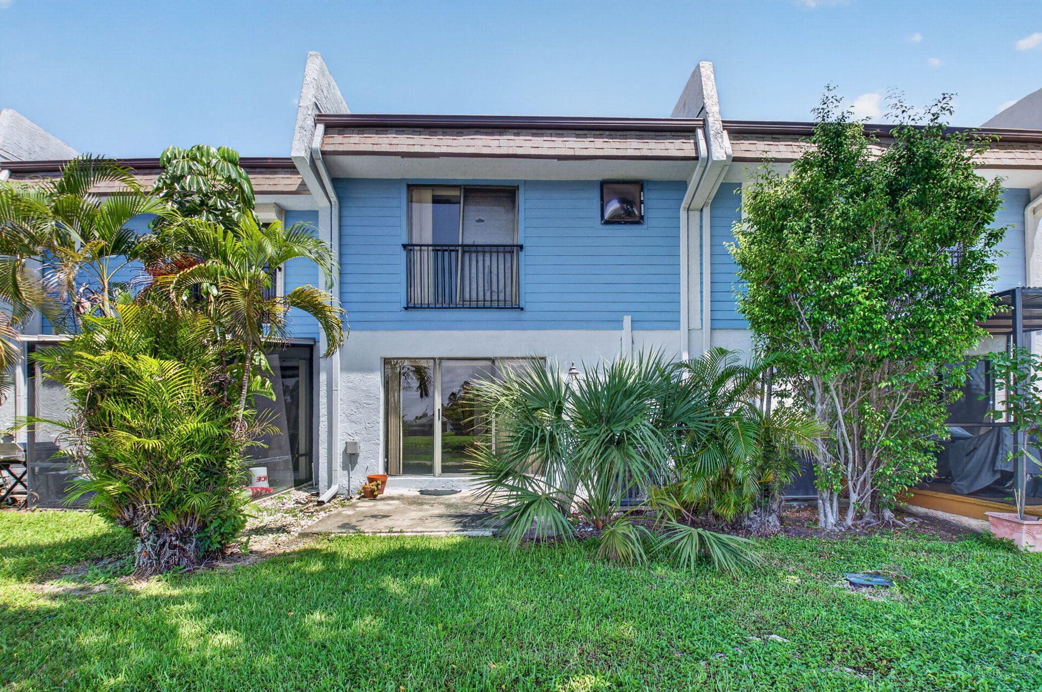 main property photo 77