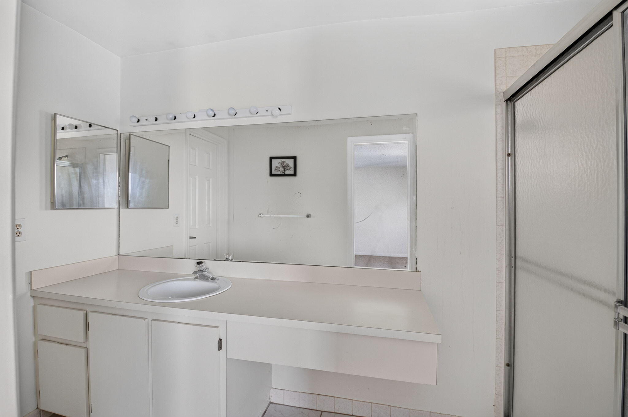 main property photo 93