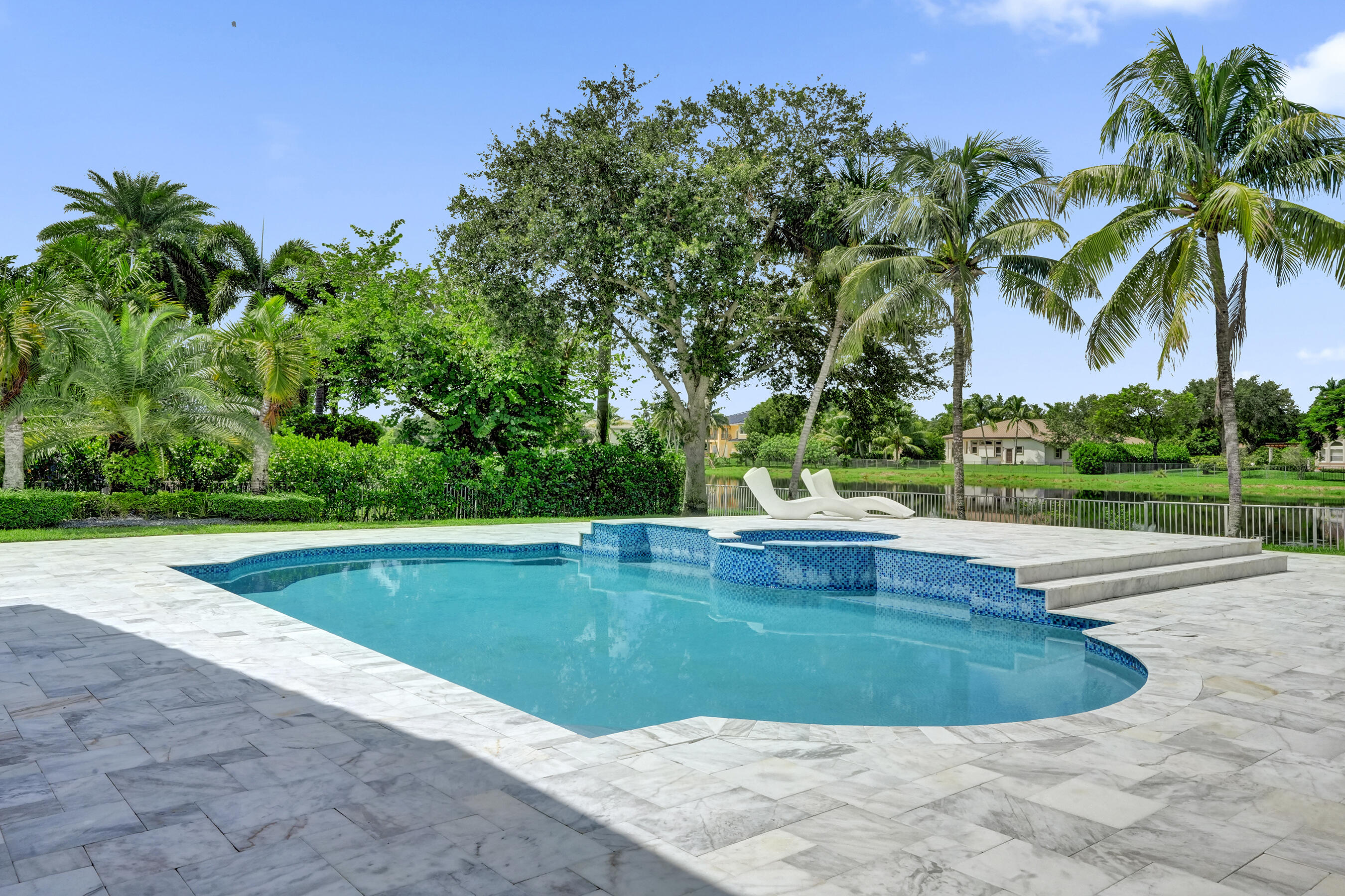 main property photo 60