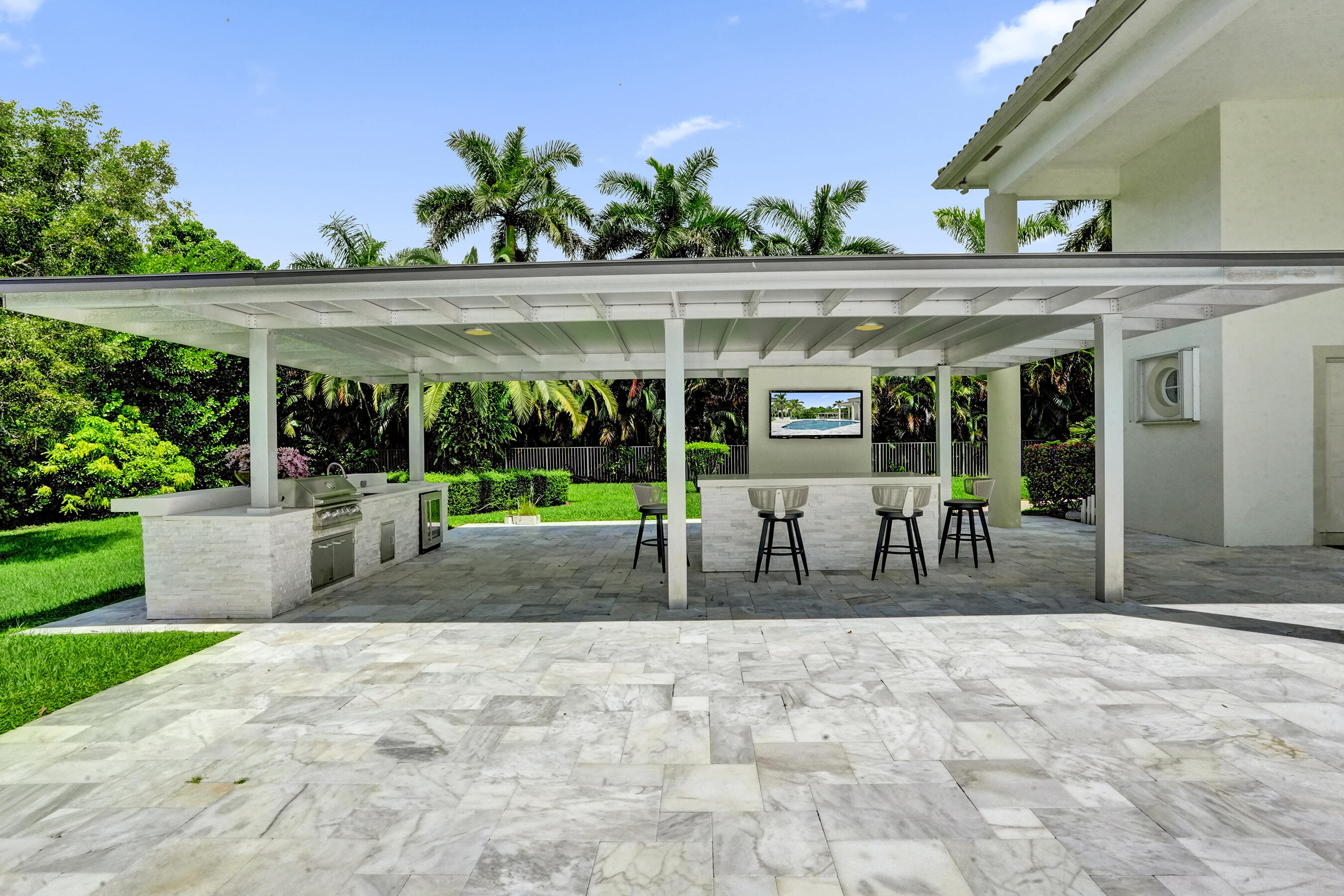 main property photo 67
