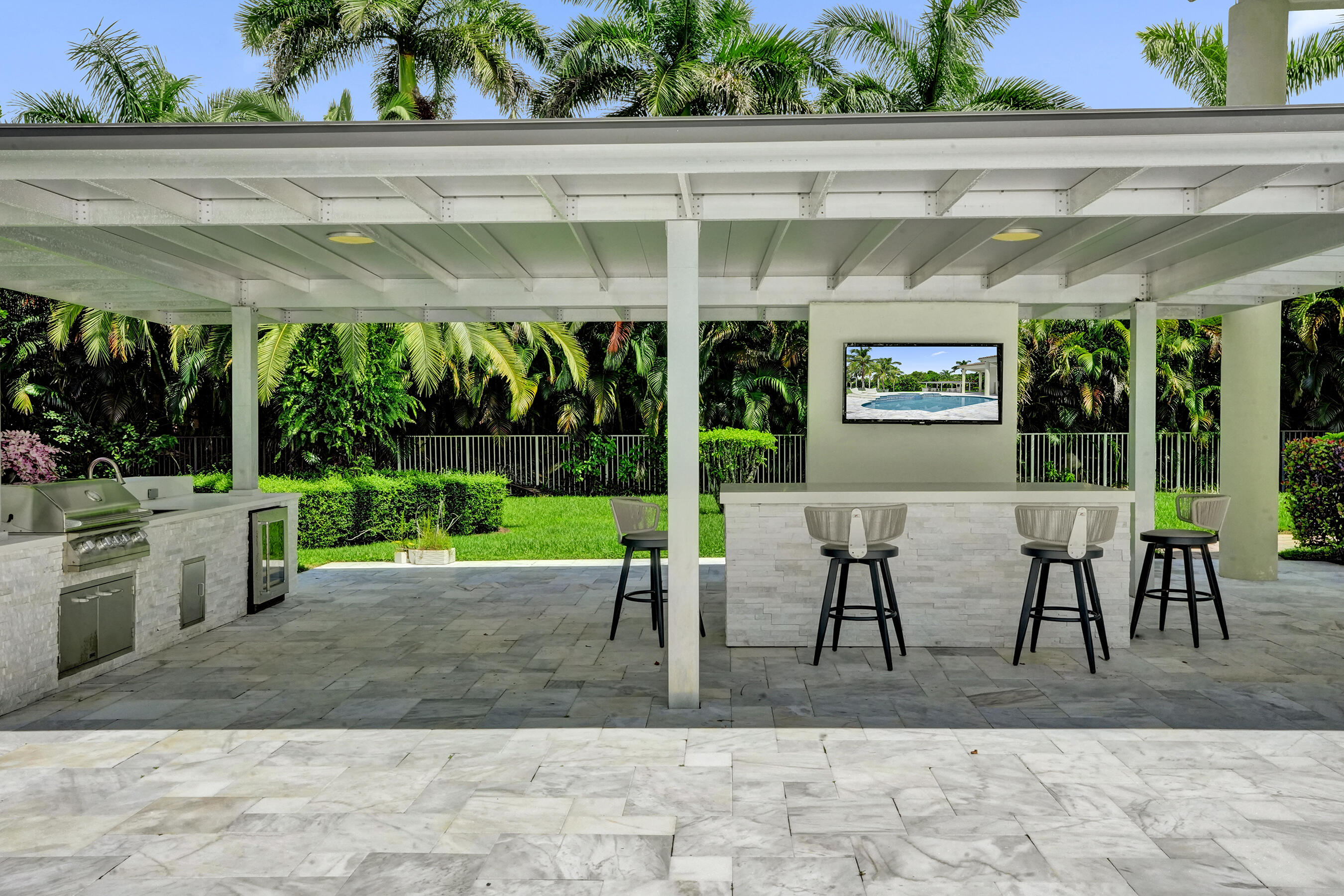 main property photo 68