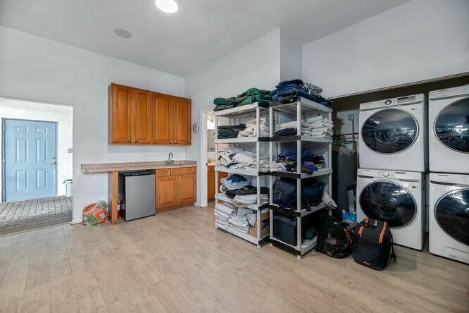 main property photo 68