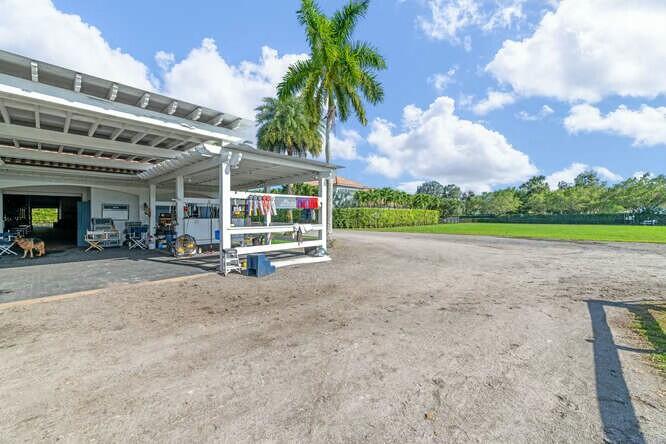 main property photo 74