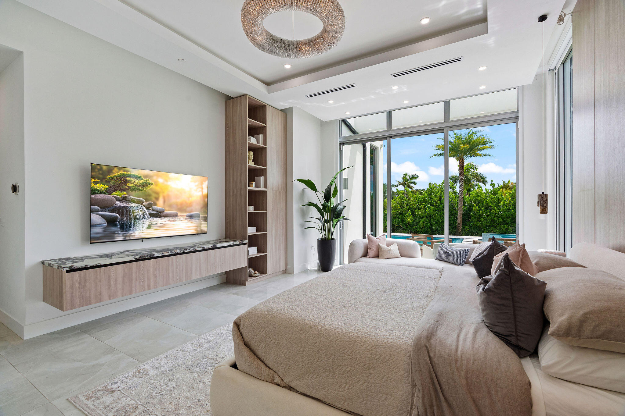 main property photo 59