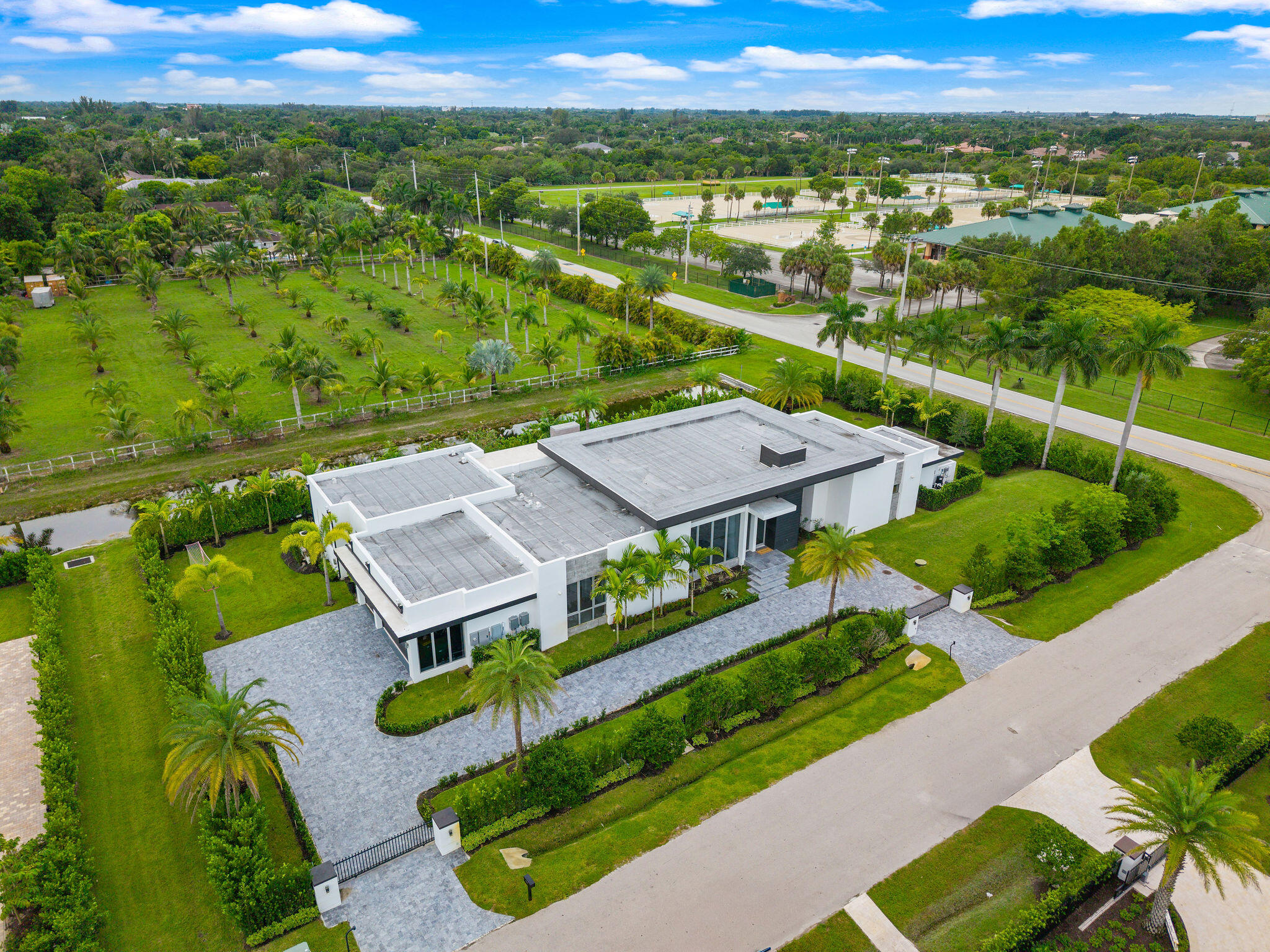 main property photo 84