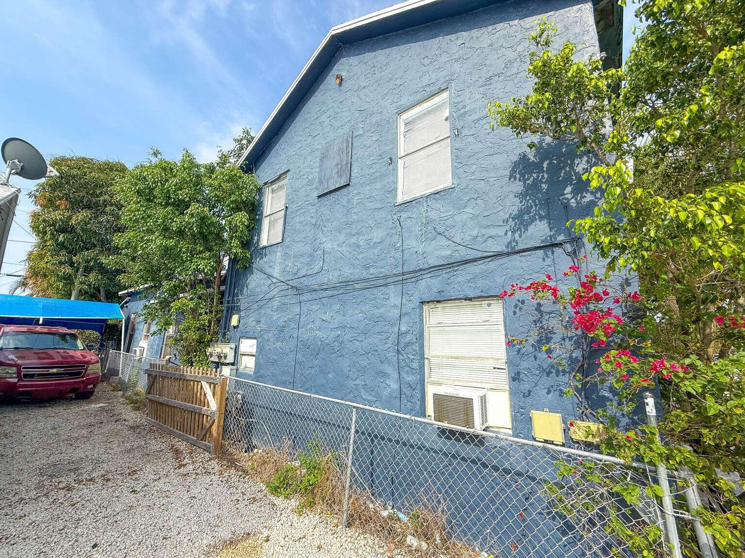 main property photo 5