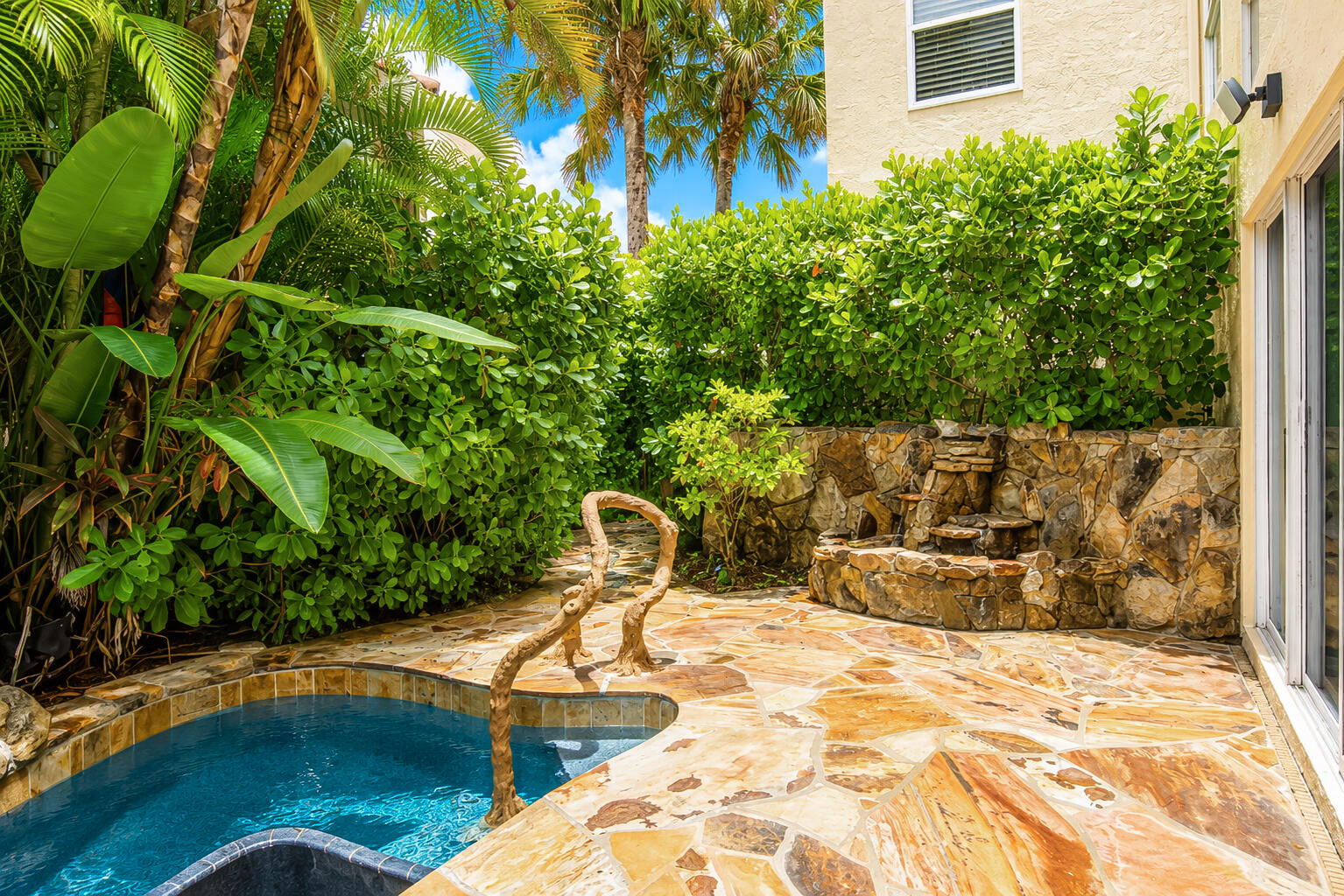 main property photo 53