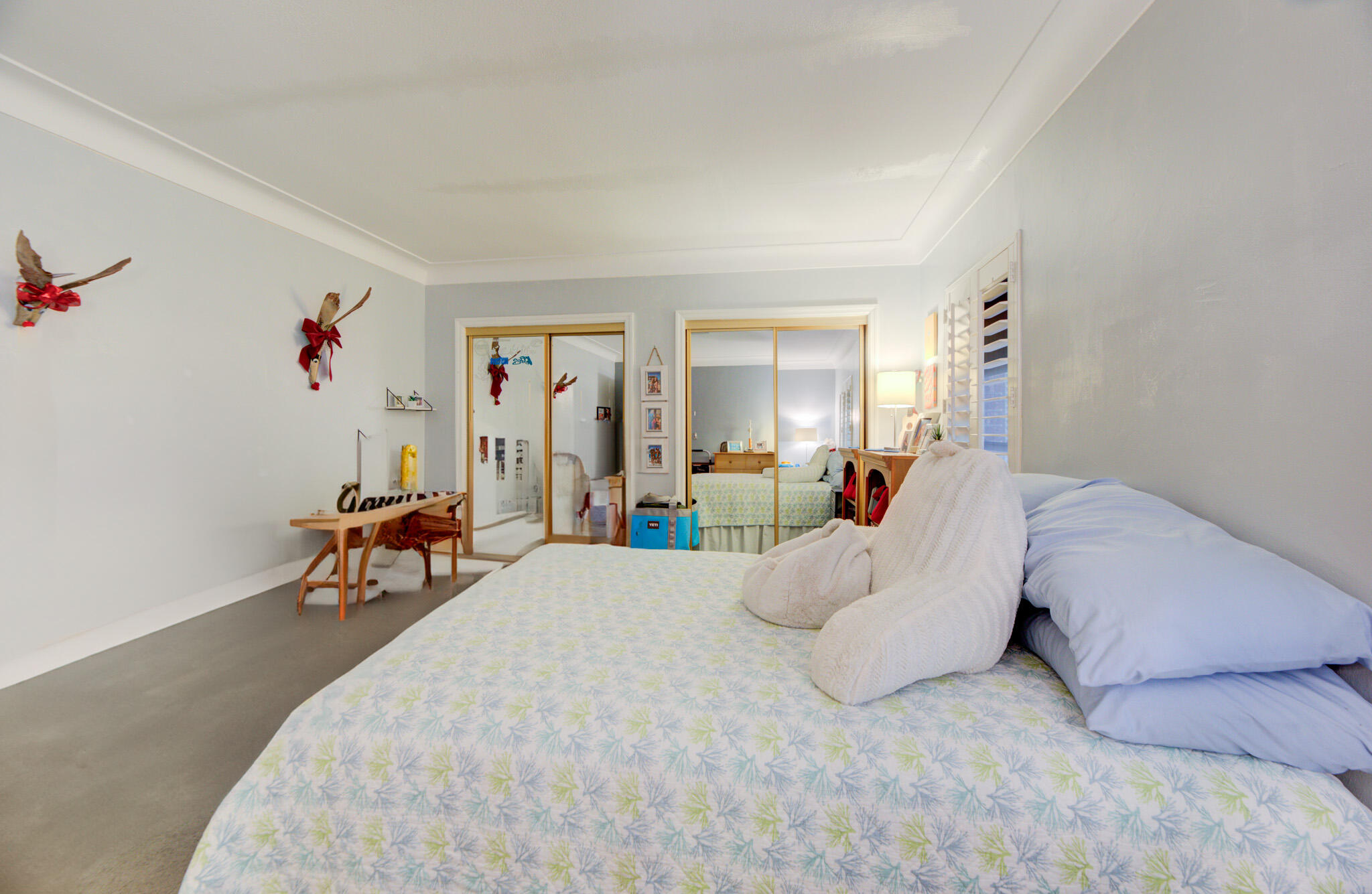 main property photo 30