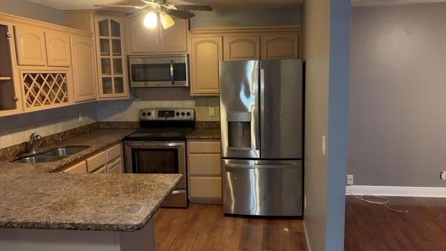 main property photo 18