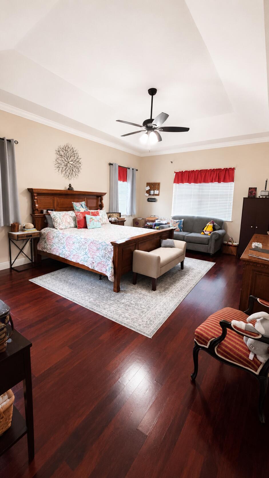 main property photo 16