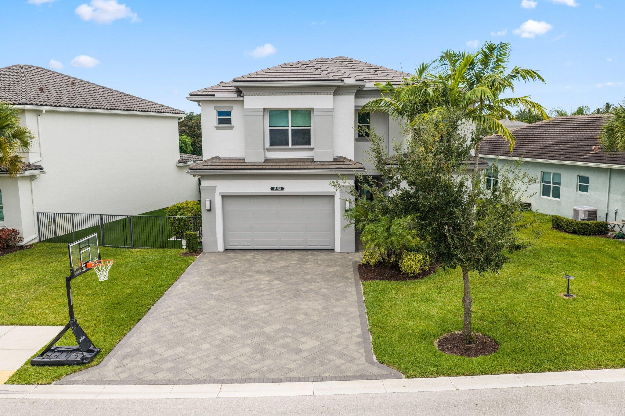 main property photo 36