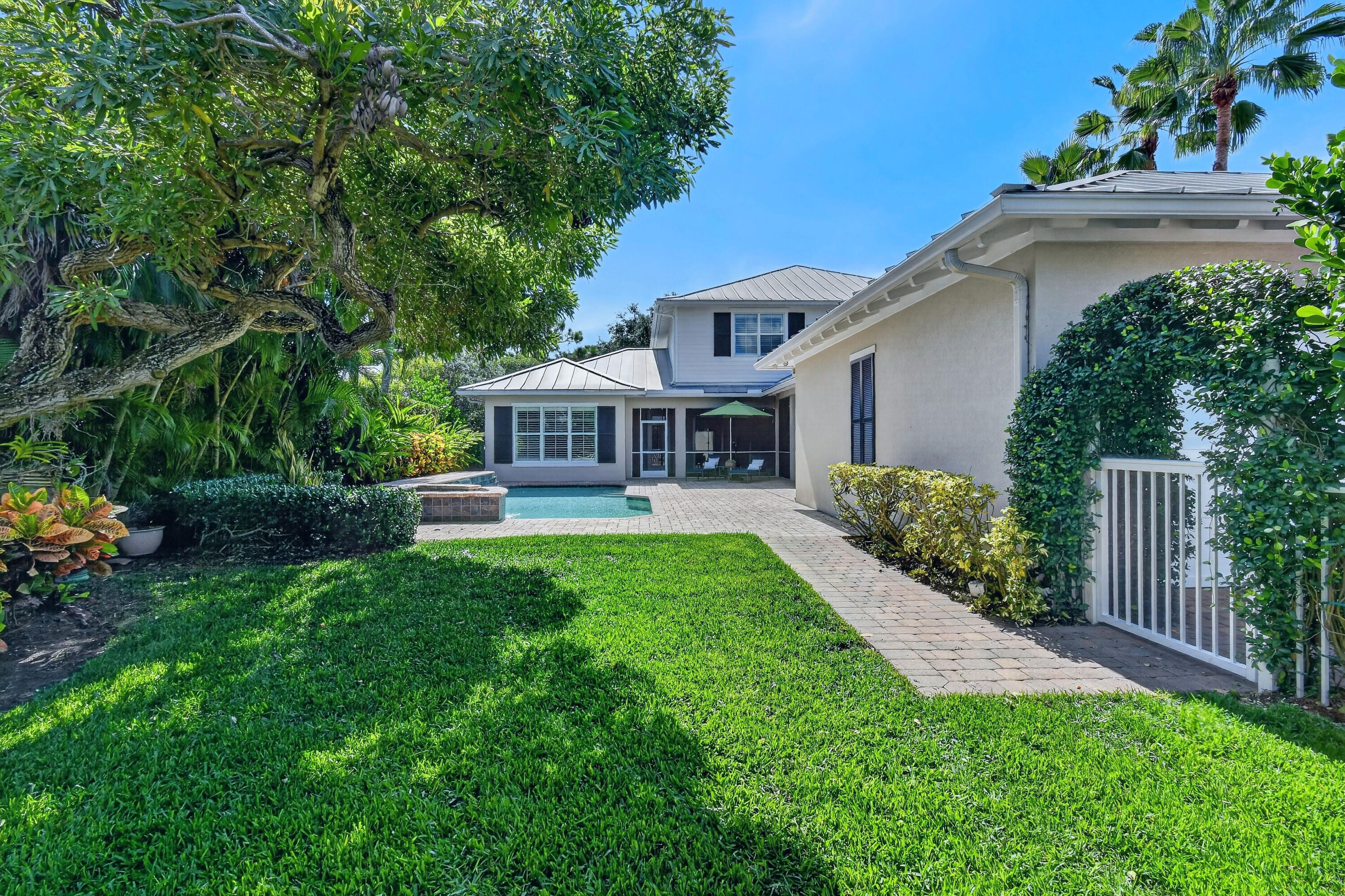 main property photo 62