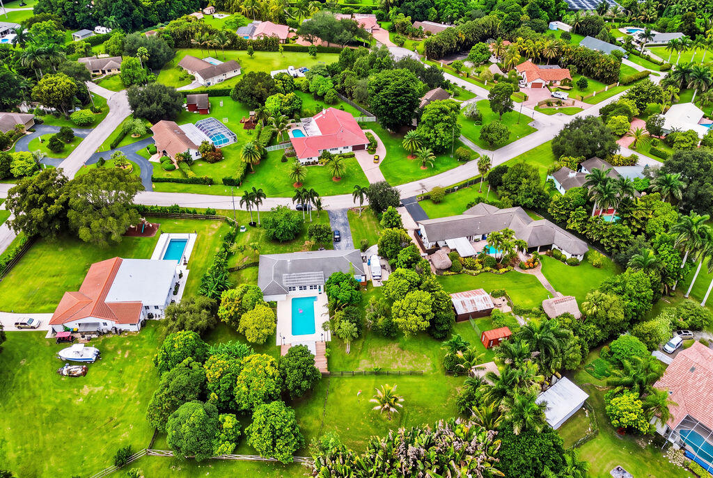 main property photo 65
