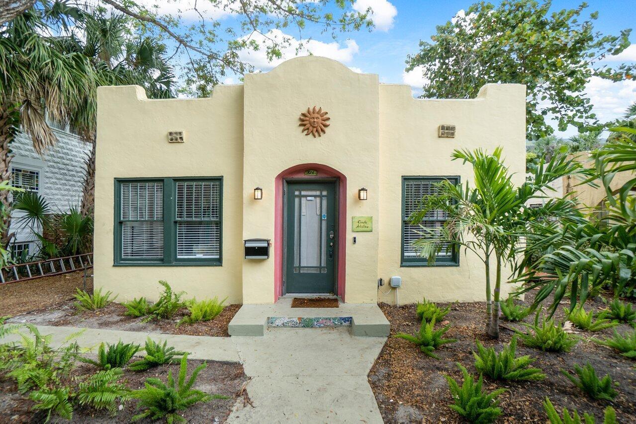 main property photo 14