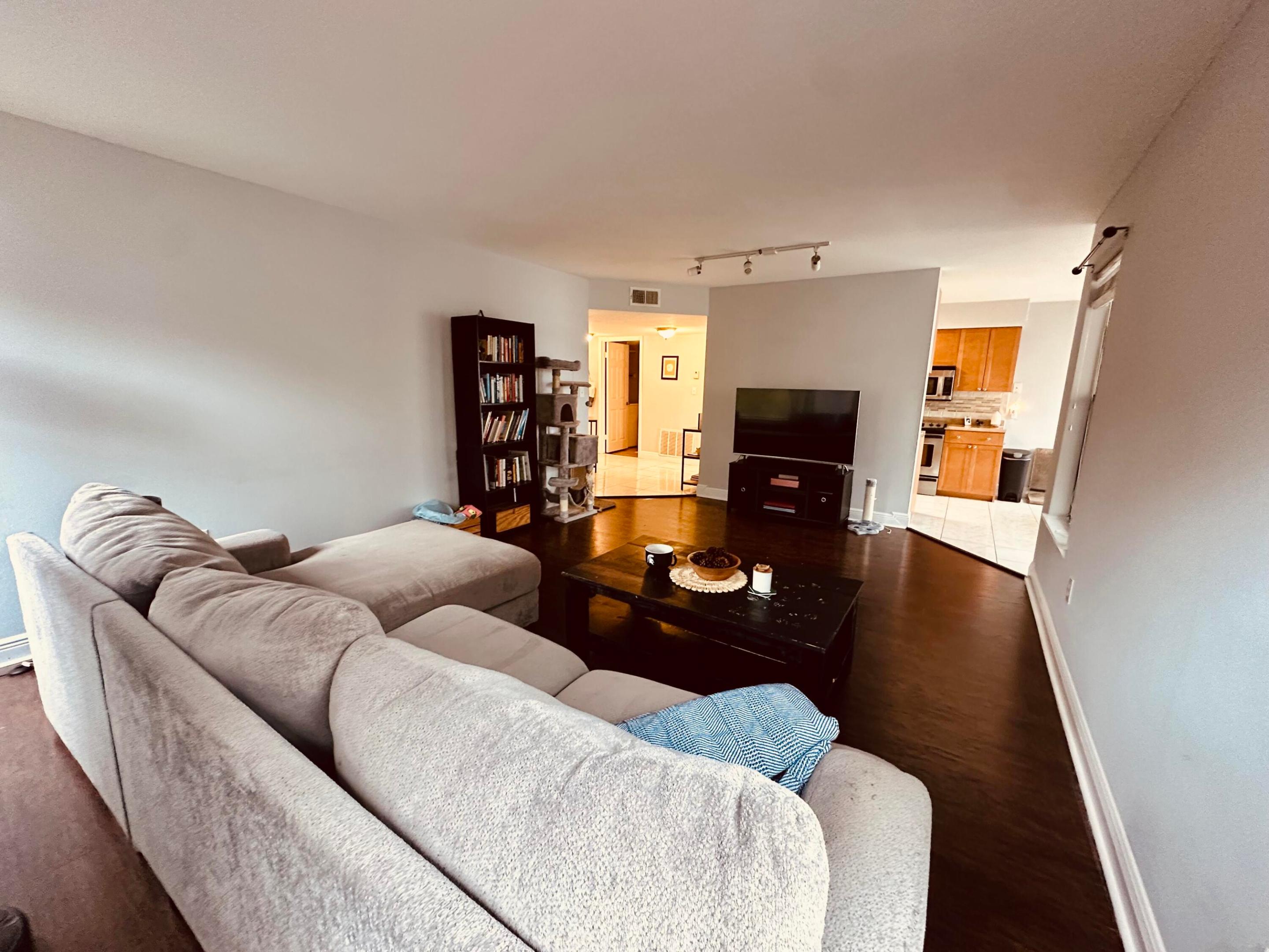 main property photo 70