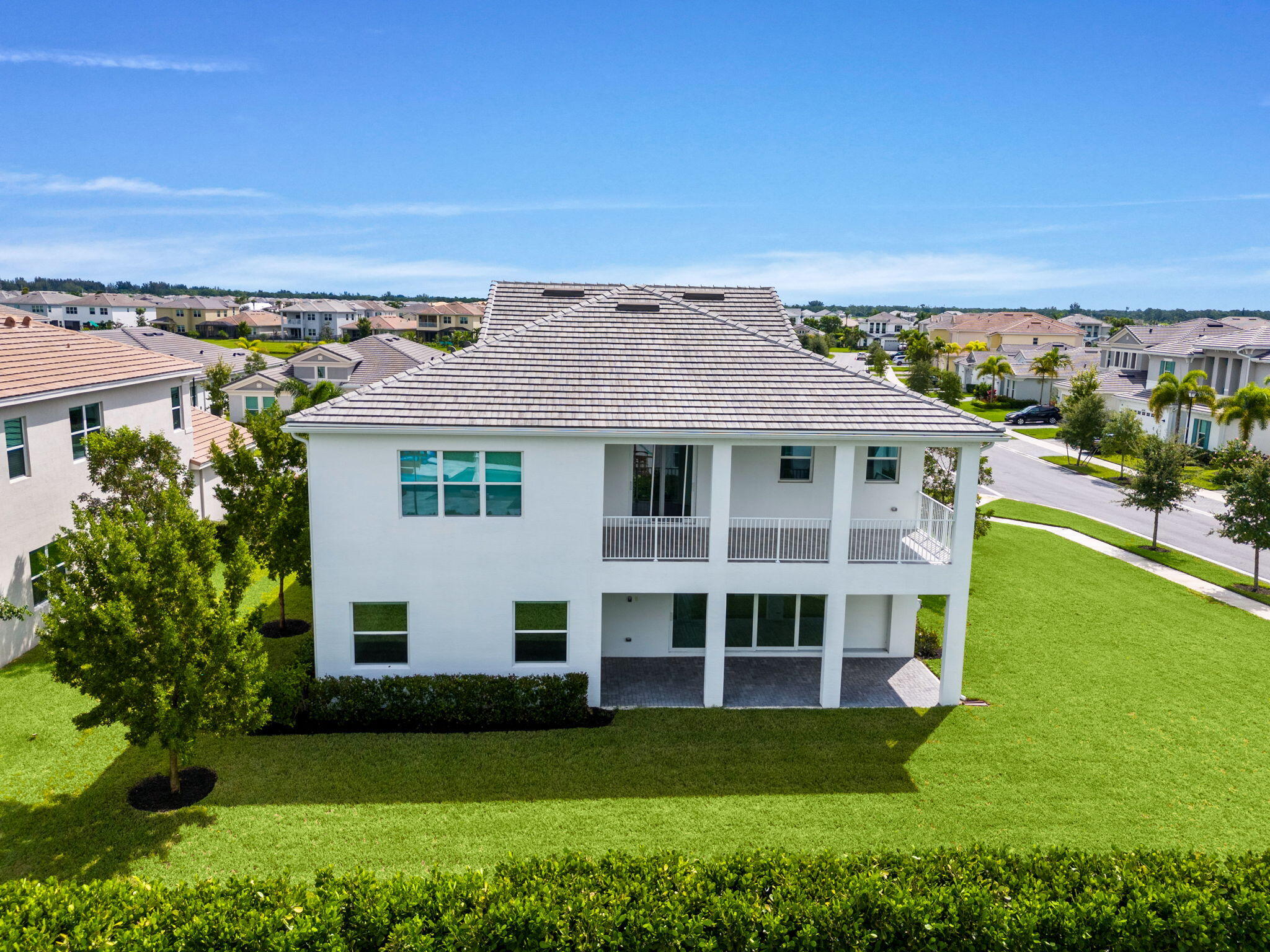 main property photo 48