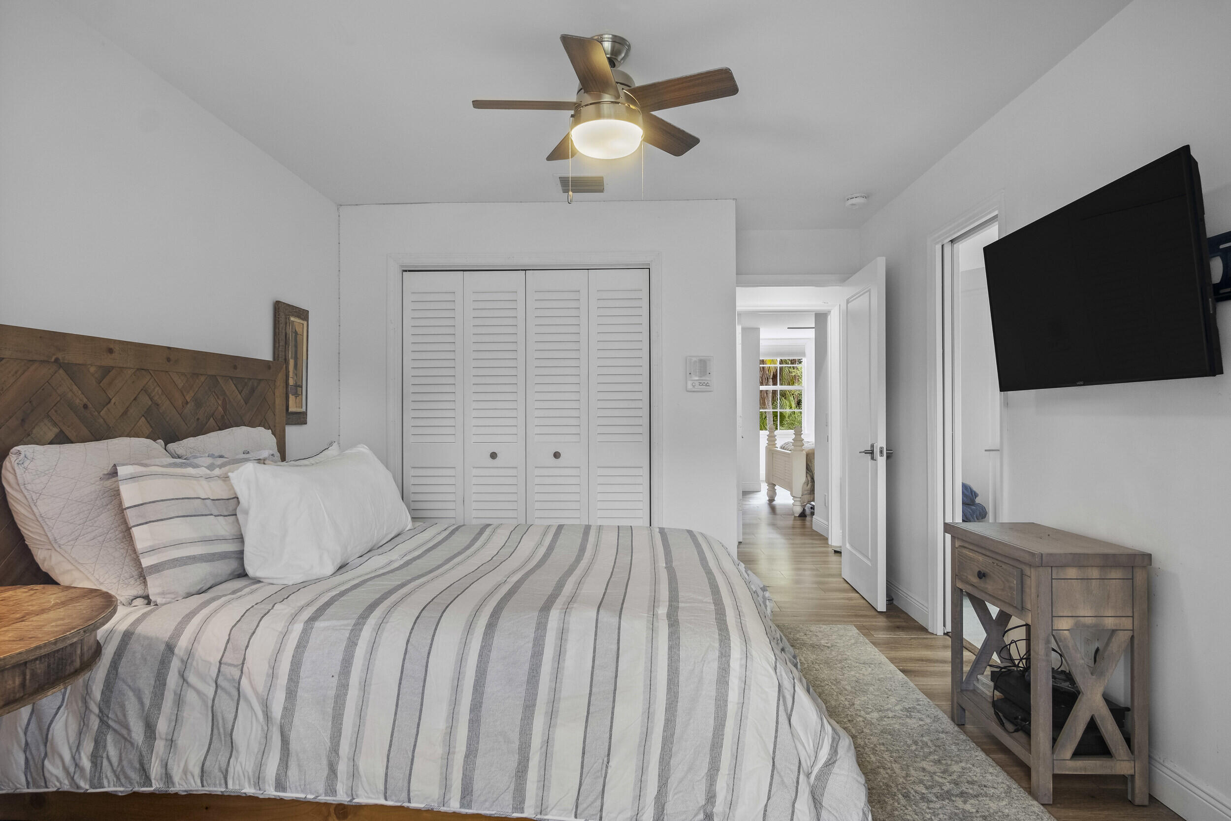 main property photo 66