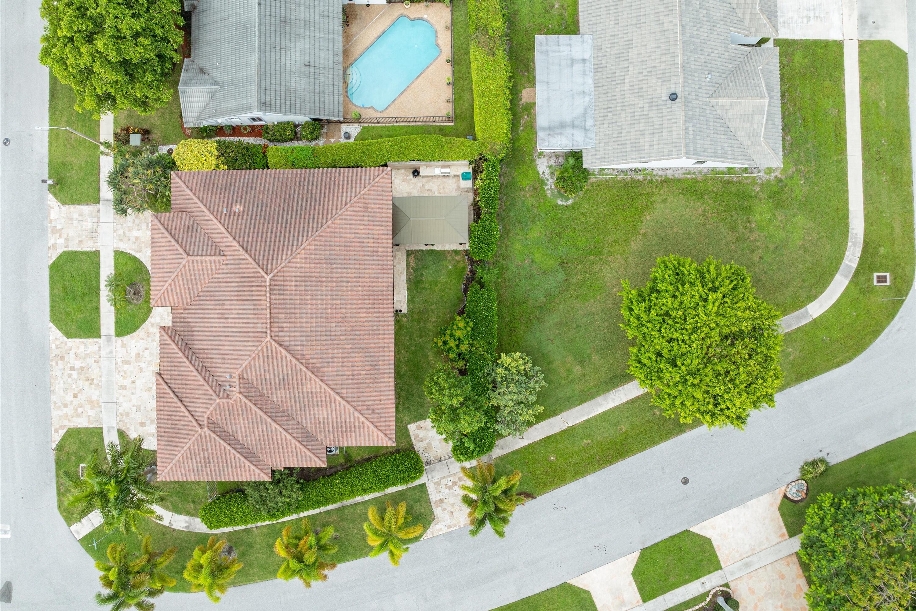 main property photo 59