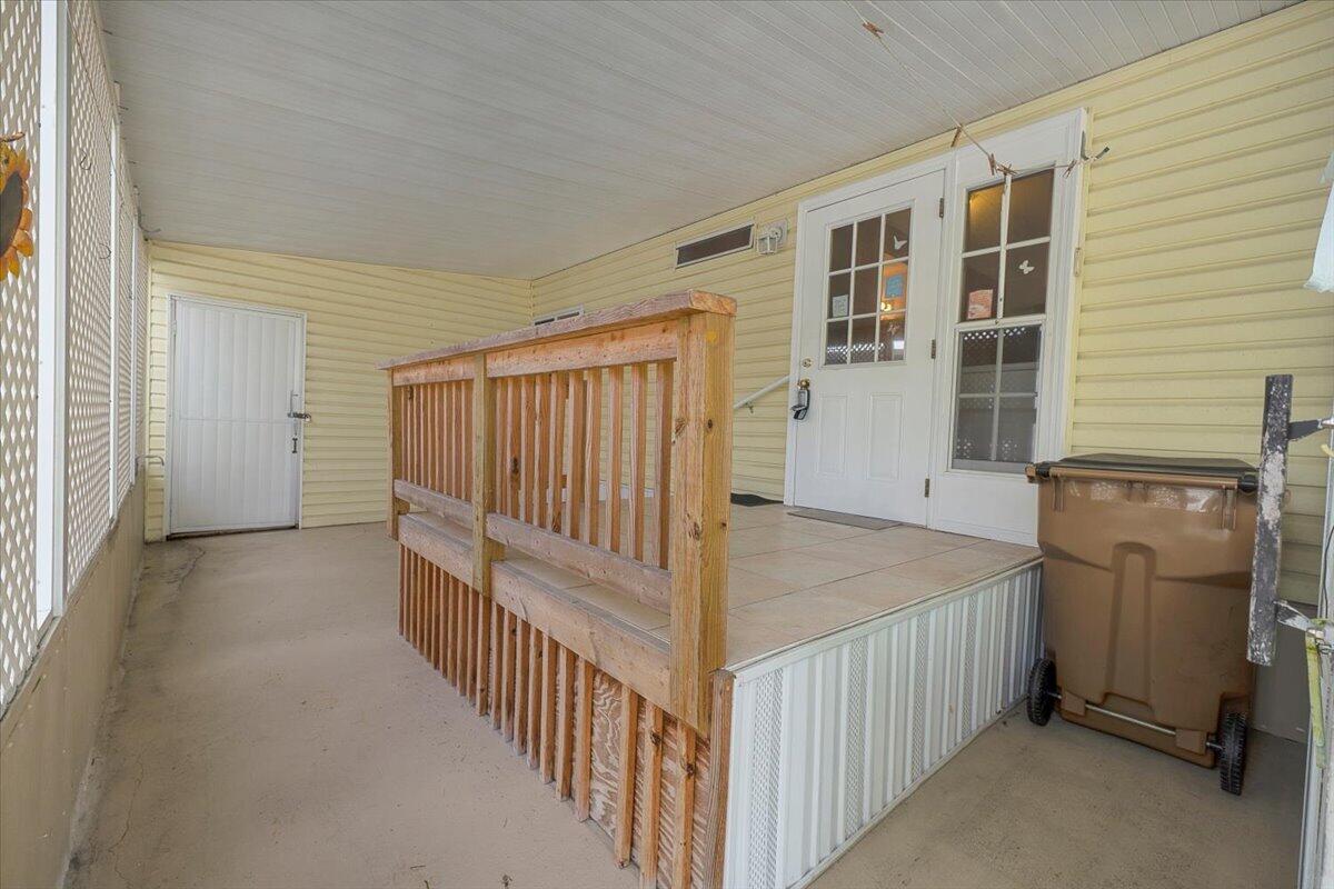 main property photo 59