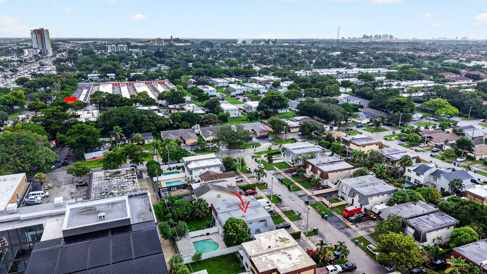 main property photo 50