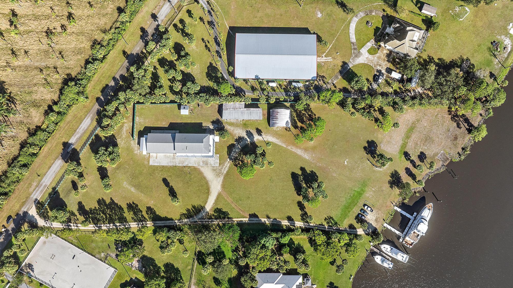 main property photo 22