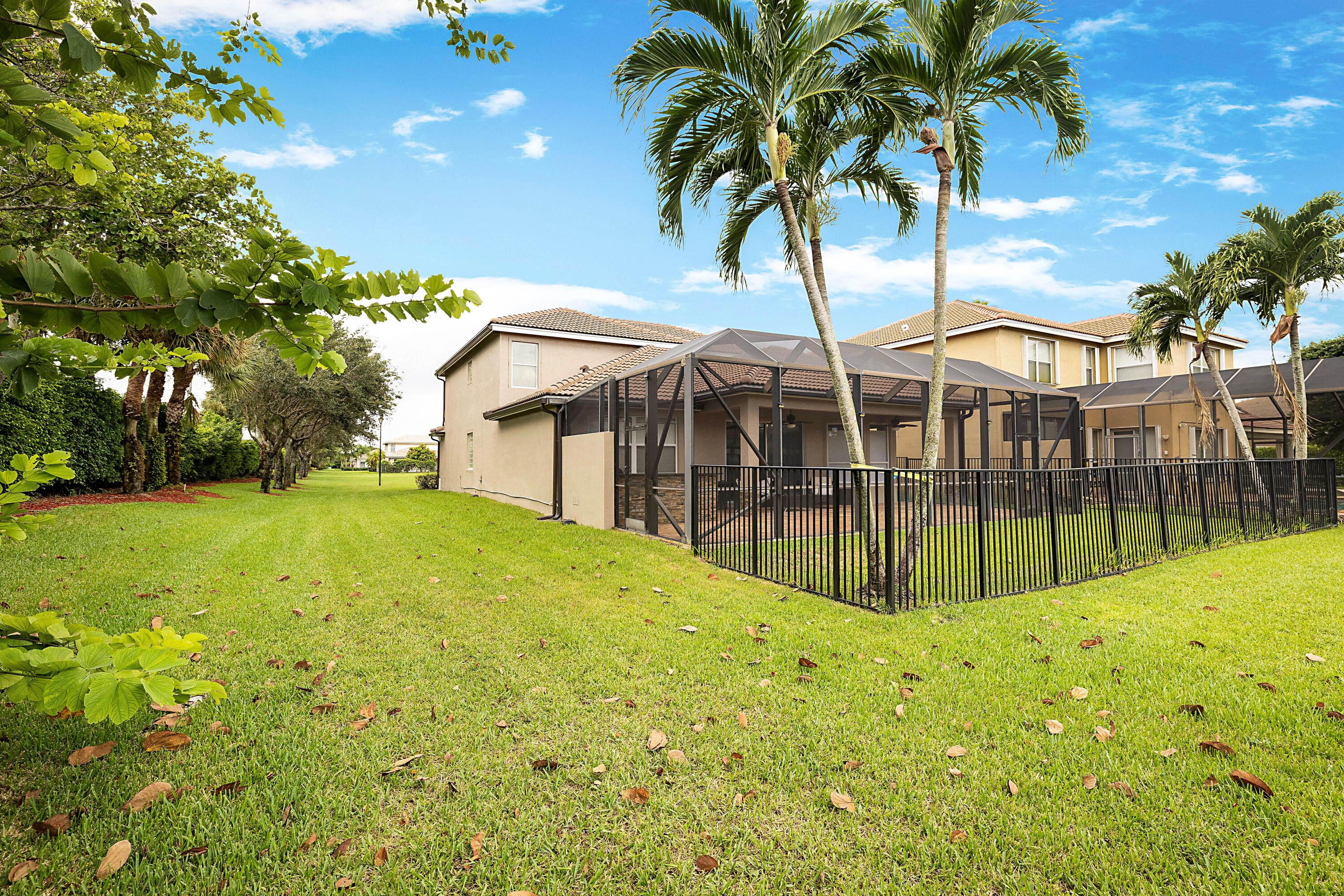 main property photo 47