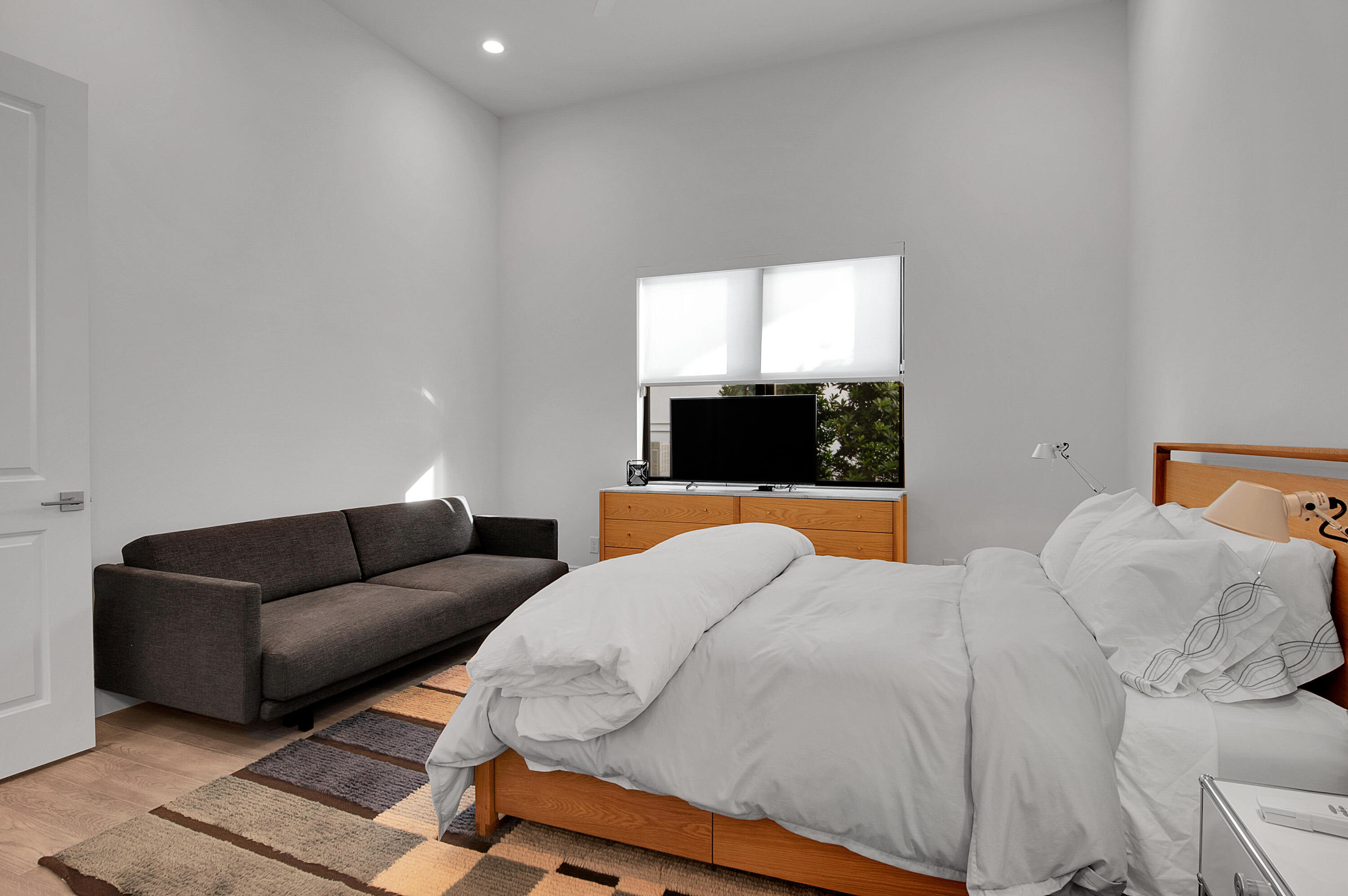 main property photo 68