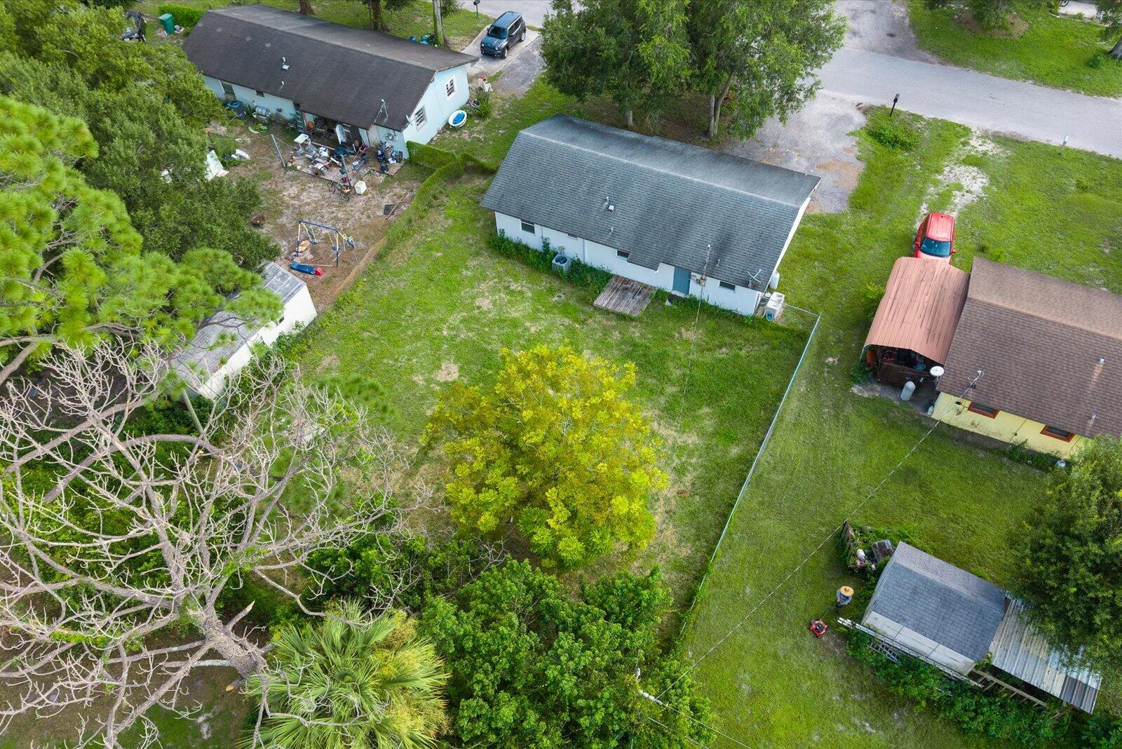 main property photo 26