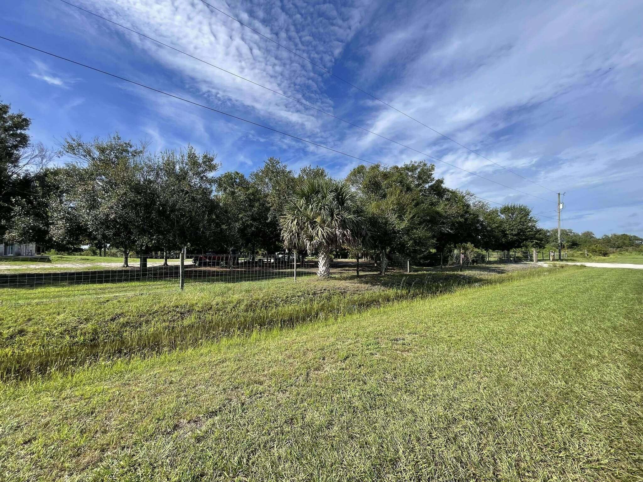 main property photo 49