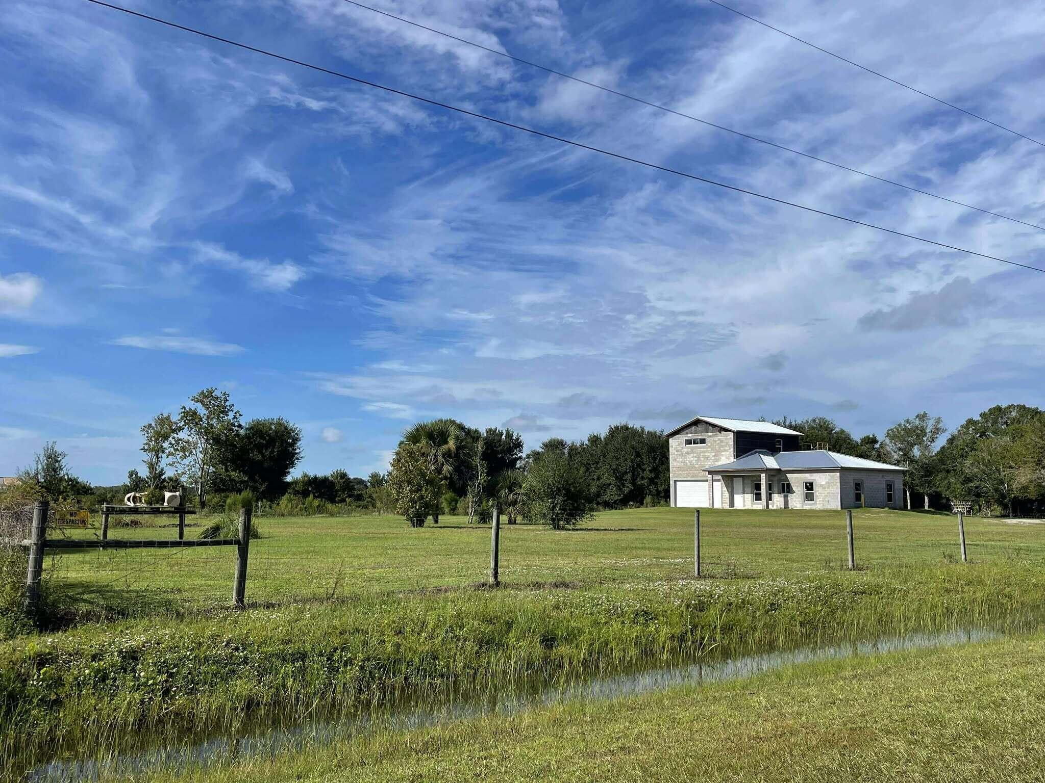 main property photo 59