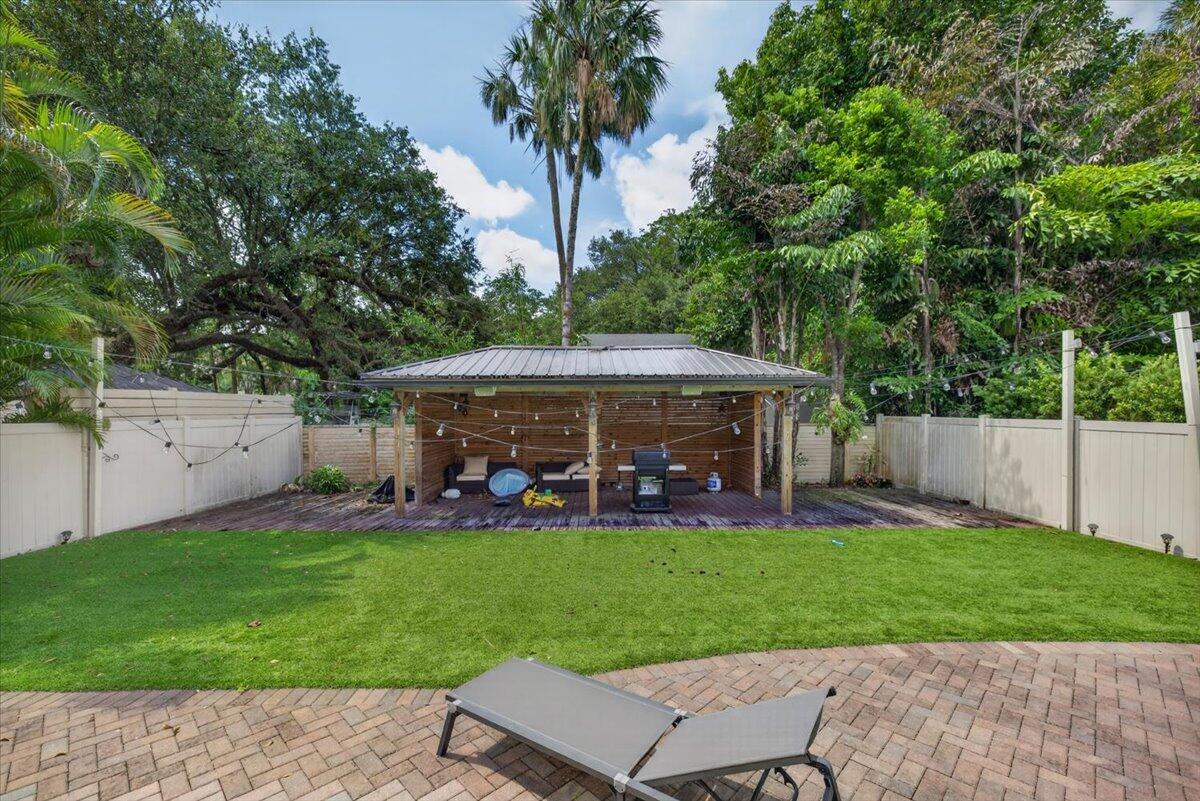 main property photo 50