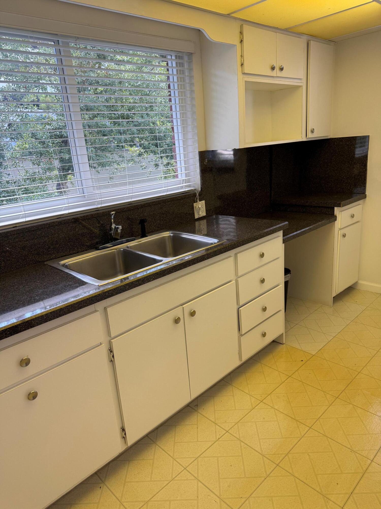 main property photo 60