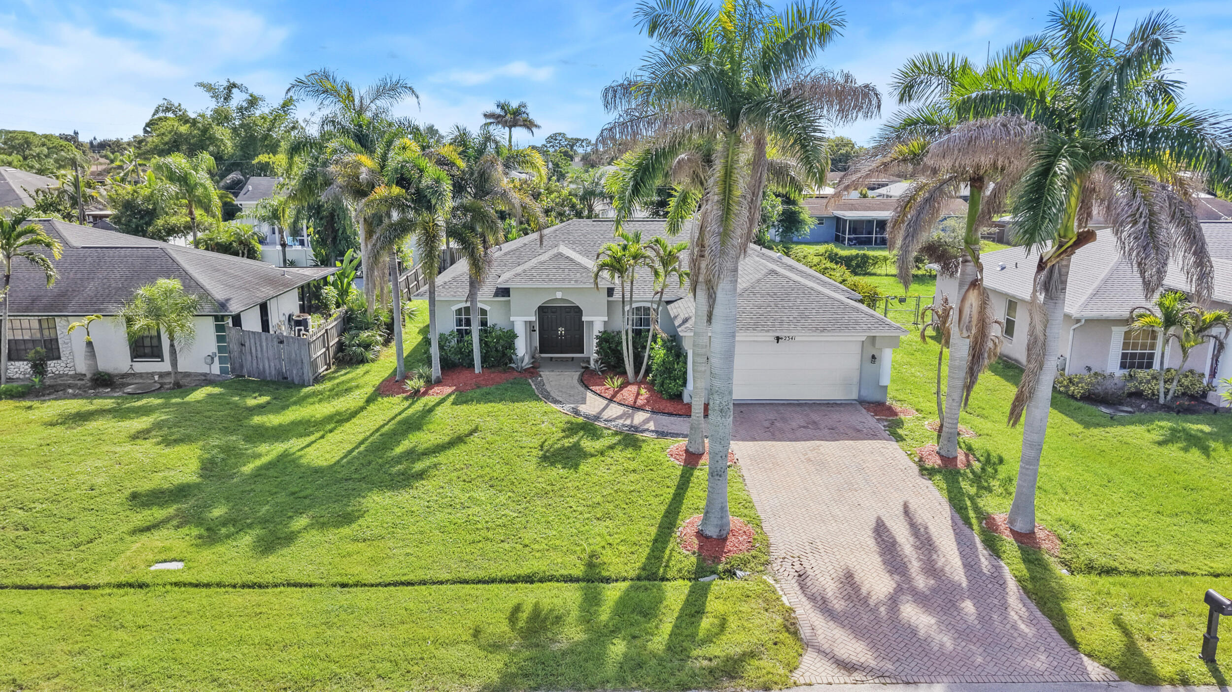 main property photo 20